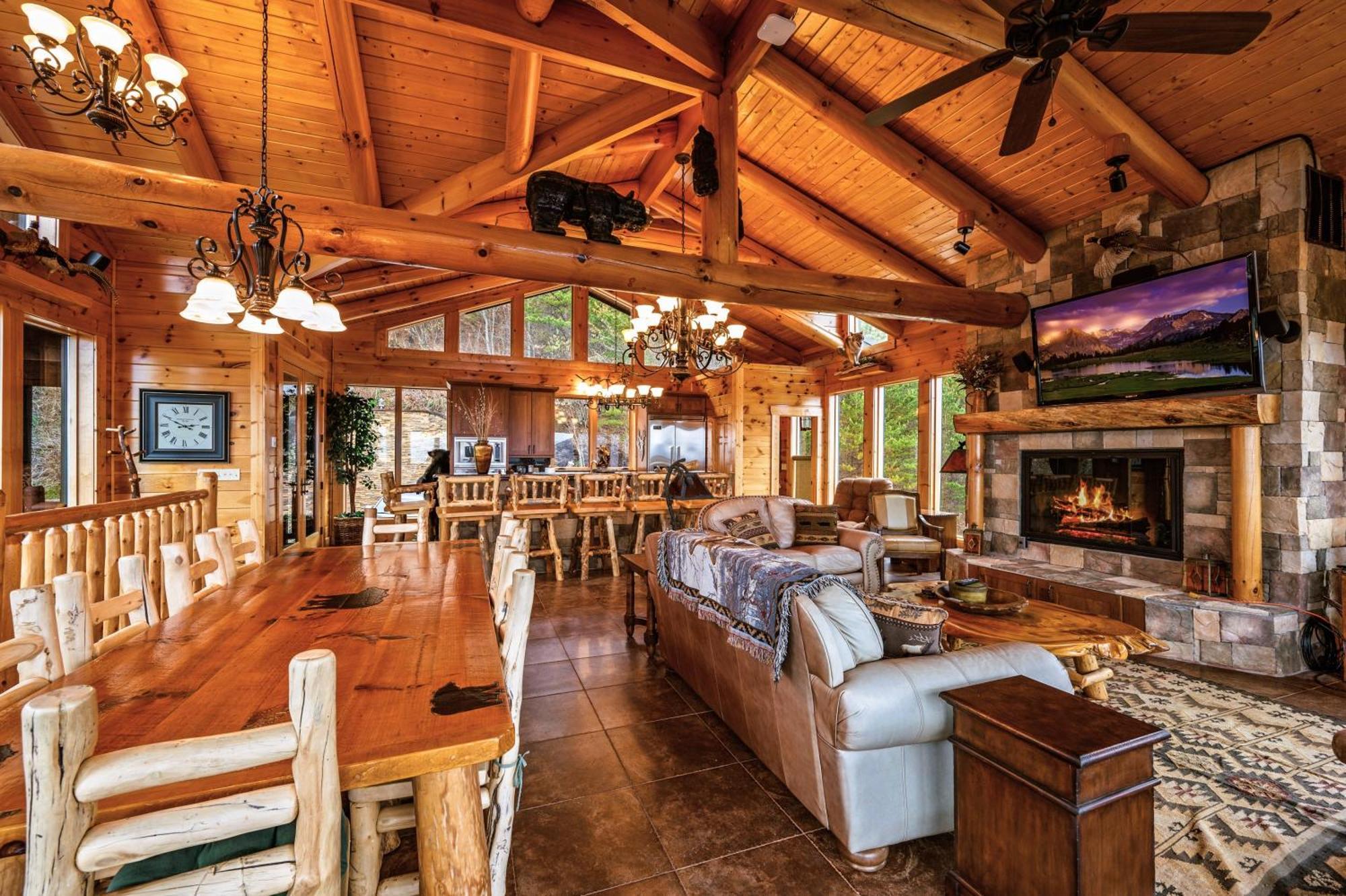 Scenic Views Estate