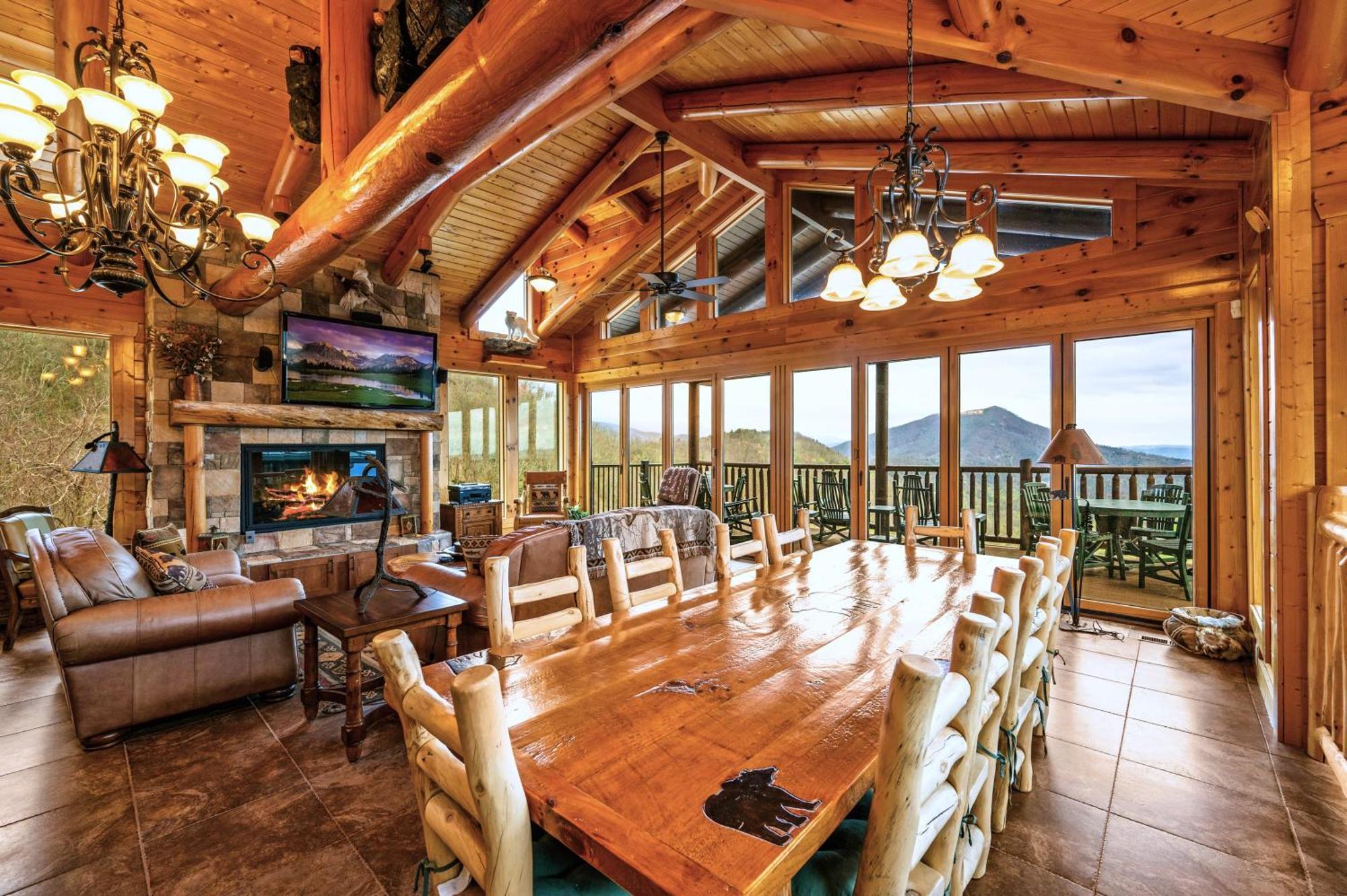 Villa Scenic Views Estate Pigeon Forge