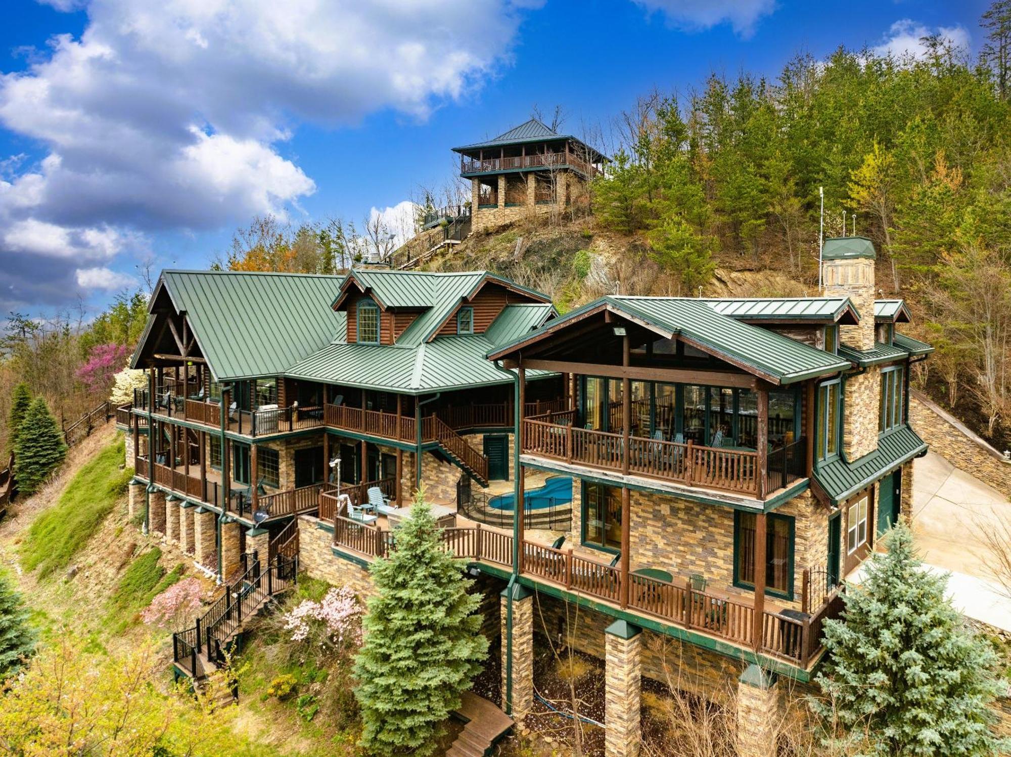 Scenic Views Estate