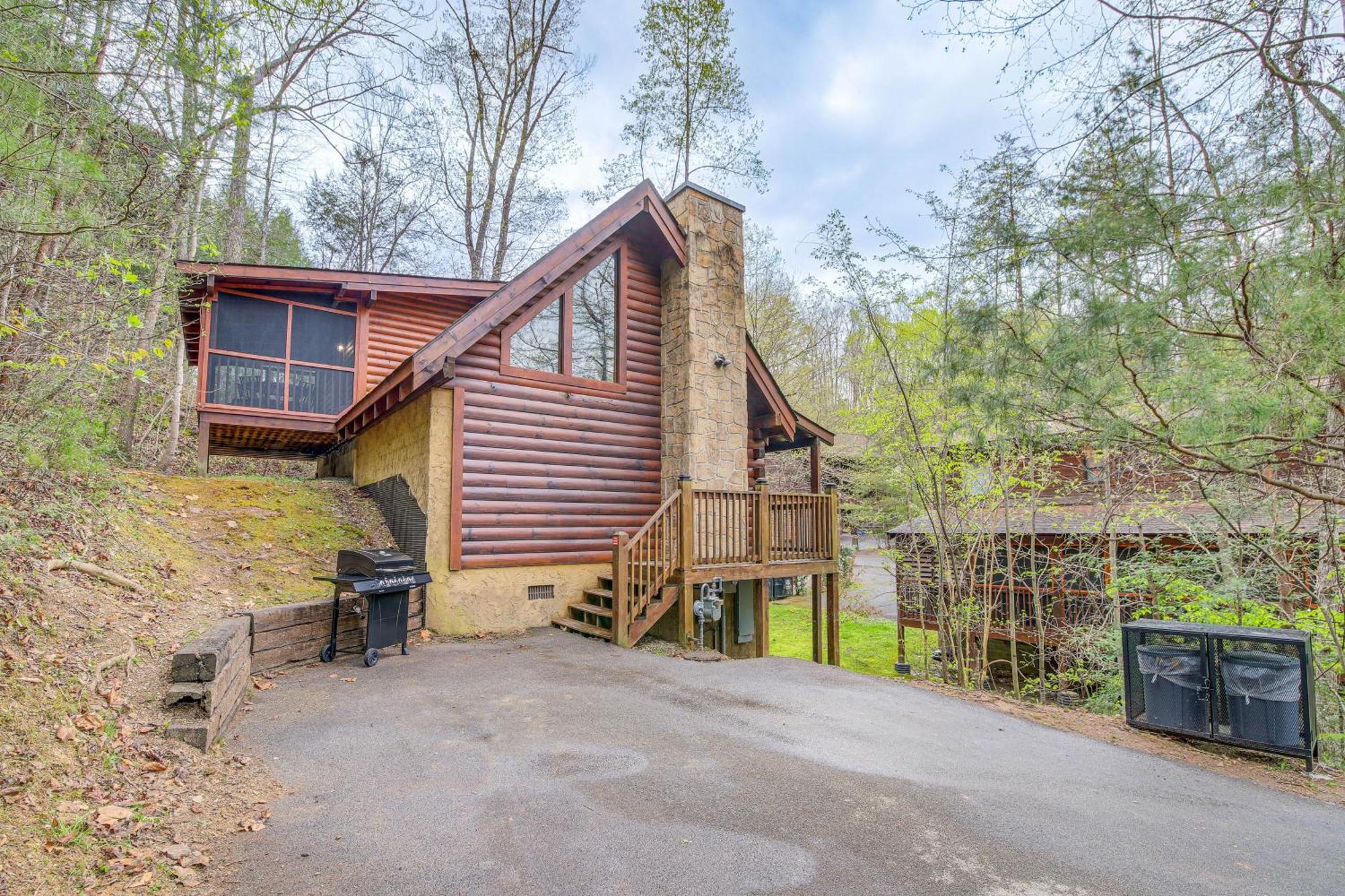Holiday home Vacation With Private Hot Tub! Pigeon Forge