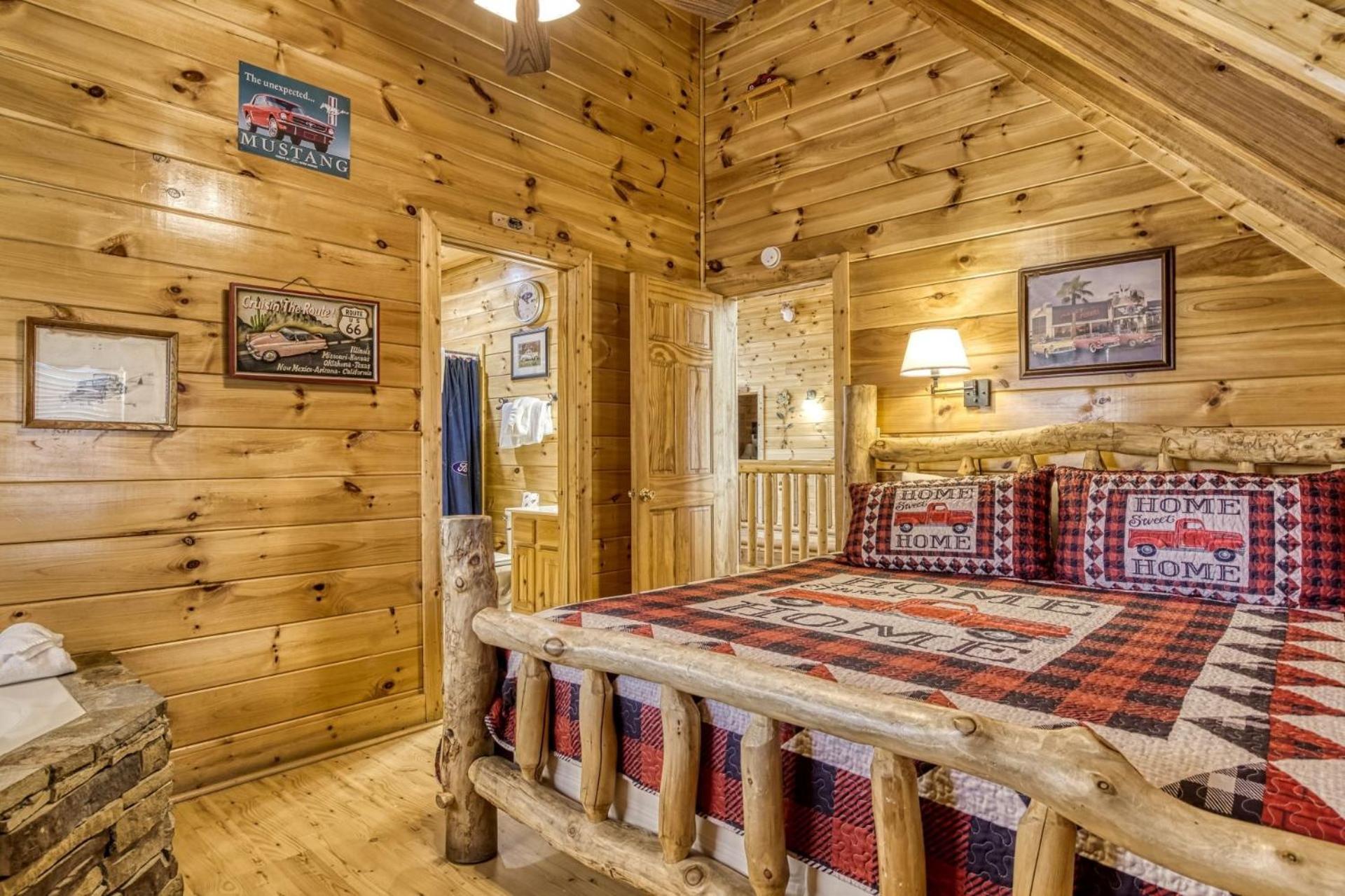 Ern854 - Wagon Wheel - Great Location! Close To The Action! Pigeon Forge