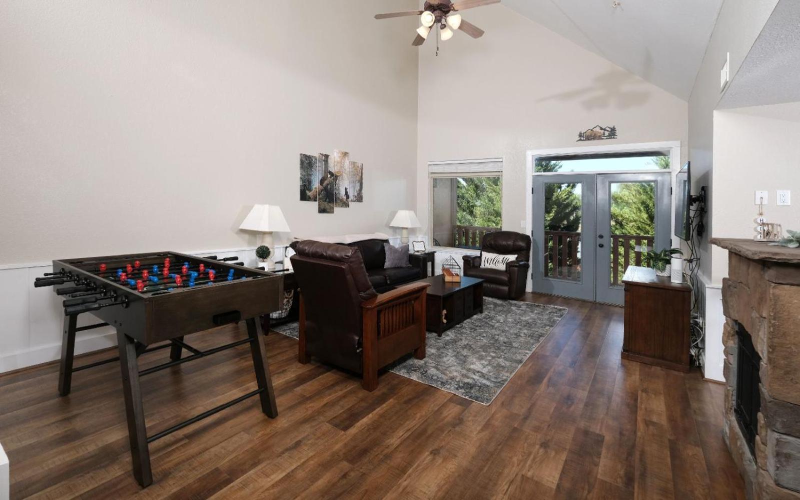 Apartment Pops Place