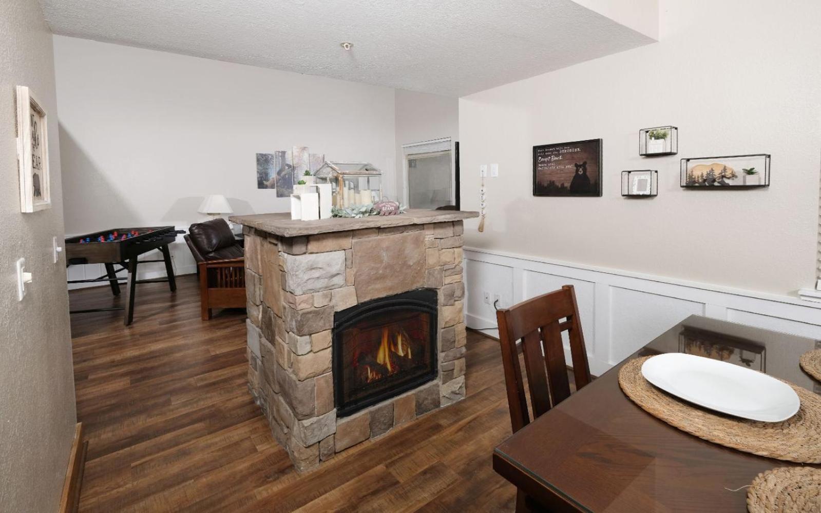 Apartment Pops Place *