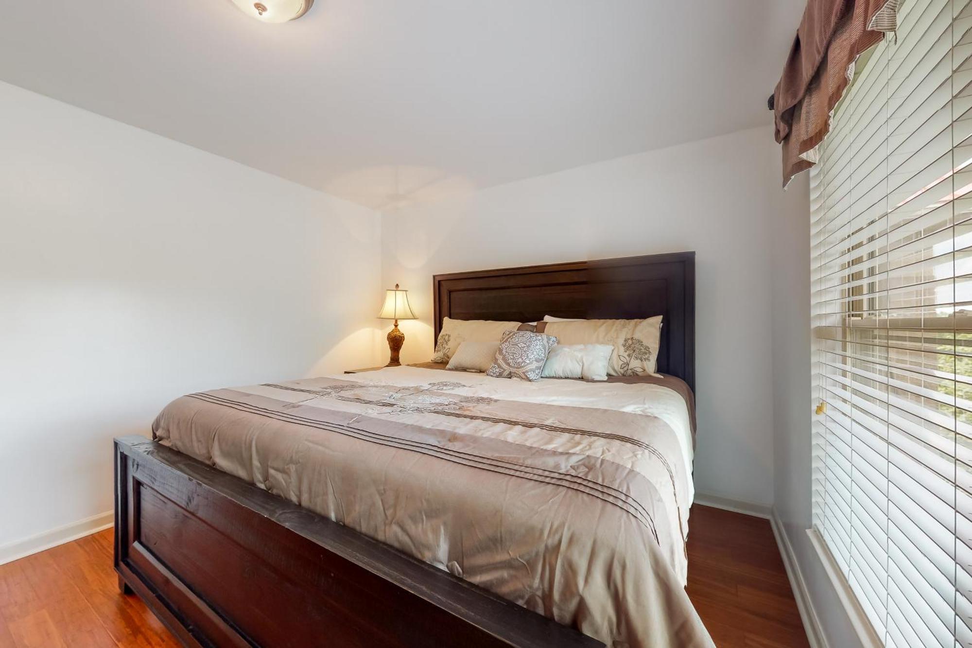 Cedar Apartment