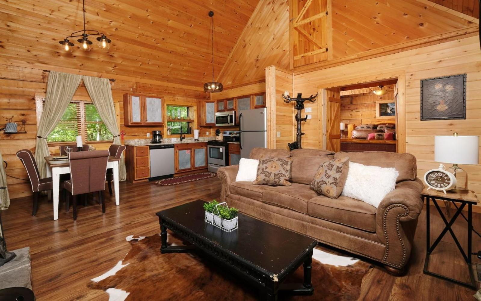 A Secret Romance * Pigeon Forge