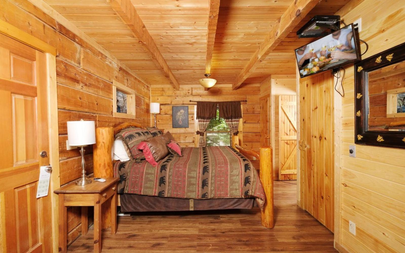 A Secret Romance * Pigeon Forge