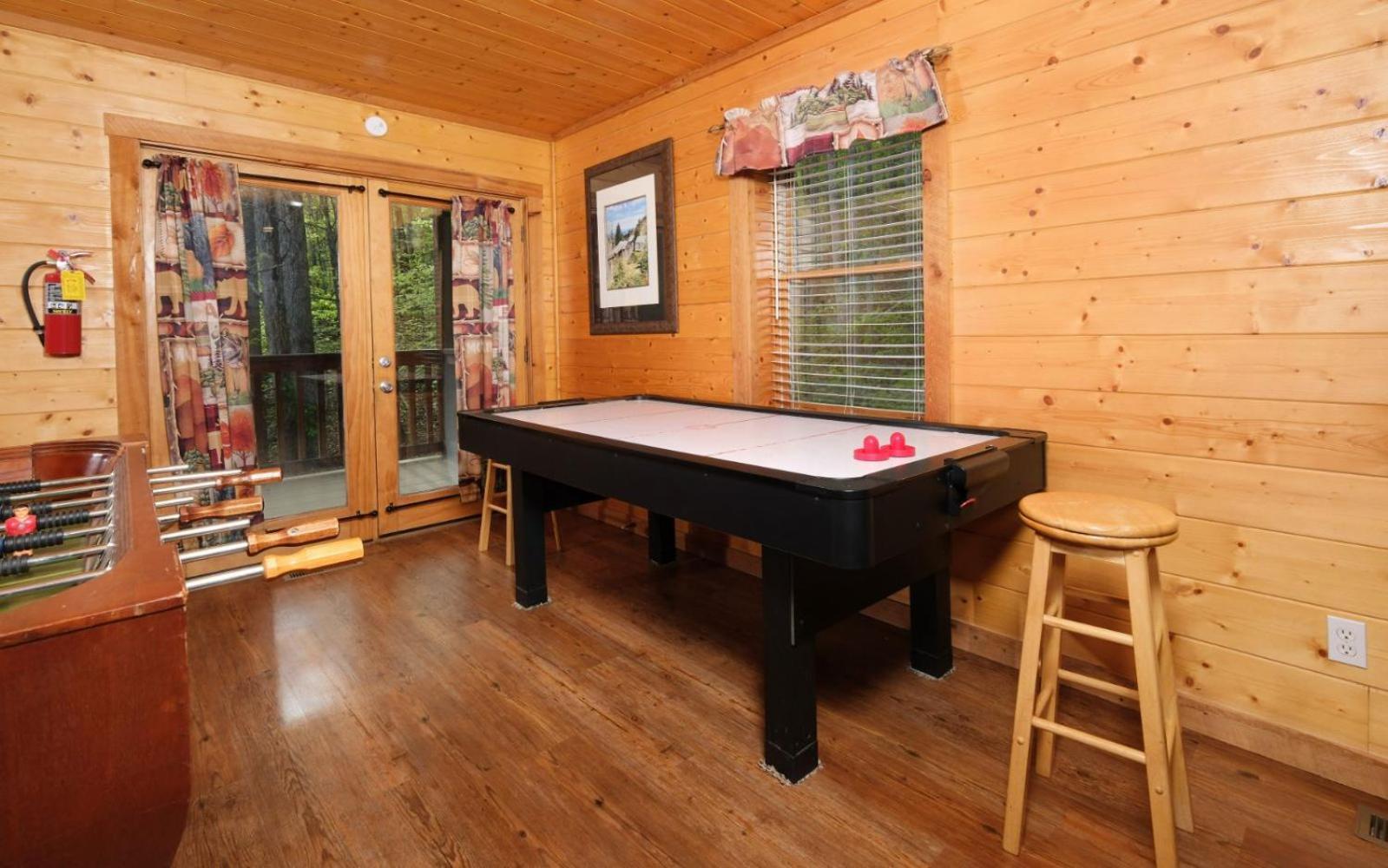 Hikers Hideaway * Pigeon Forge