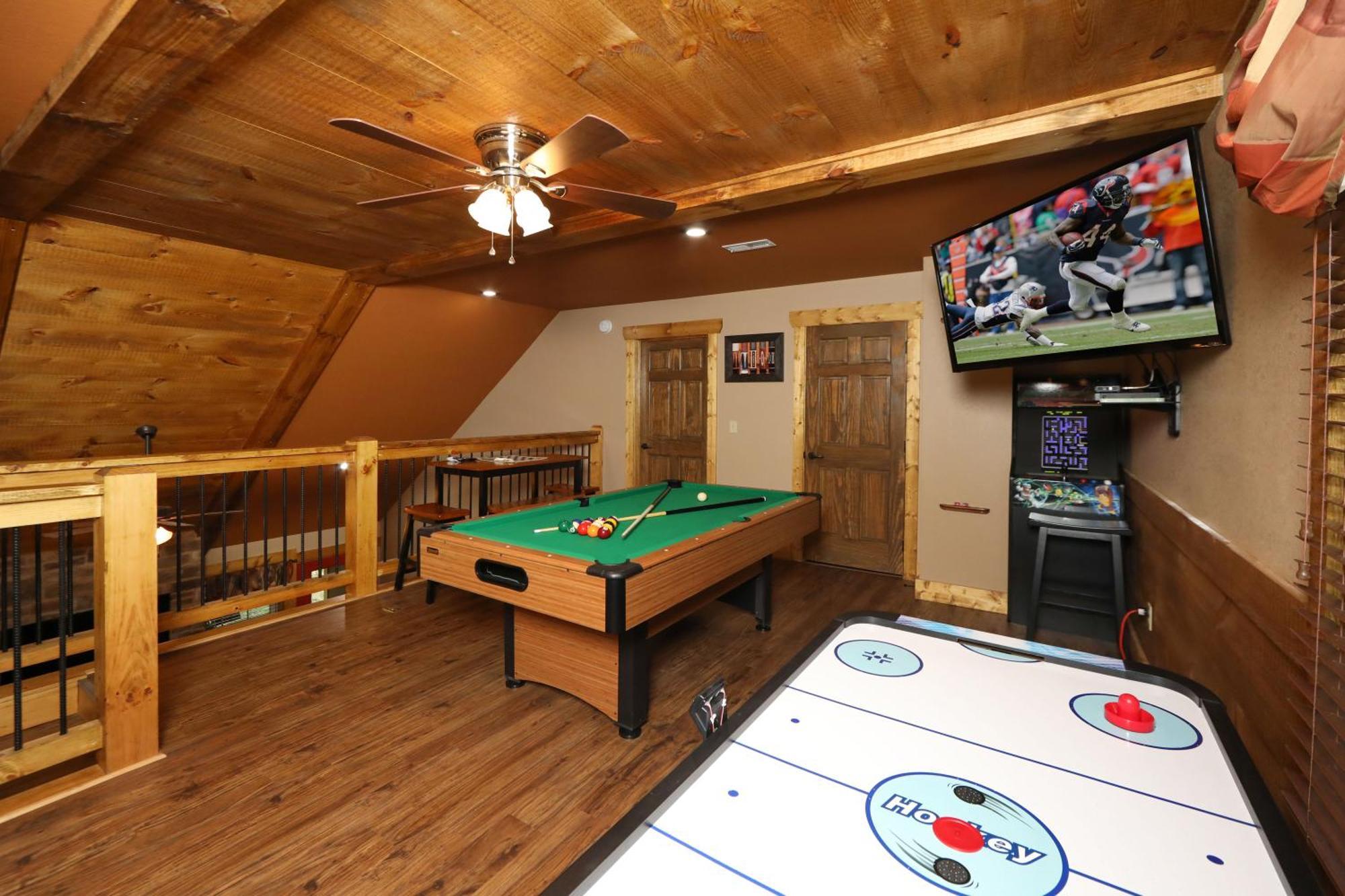 Chalet Misty Mountainside By Eden Crest Vacation *