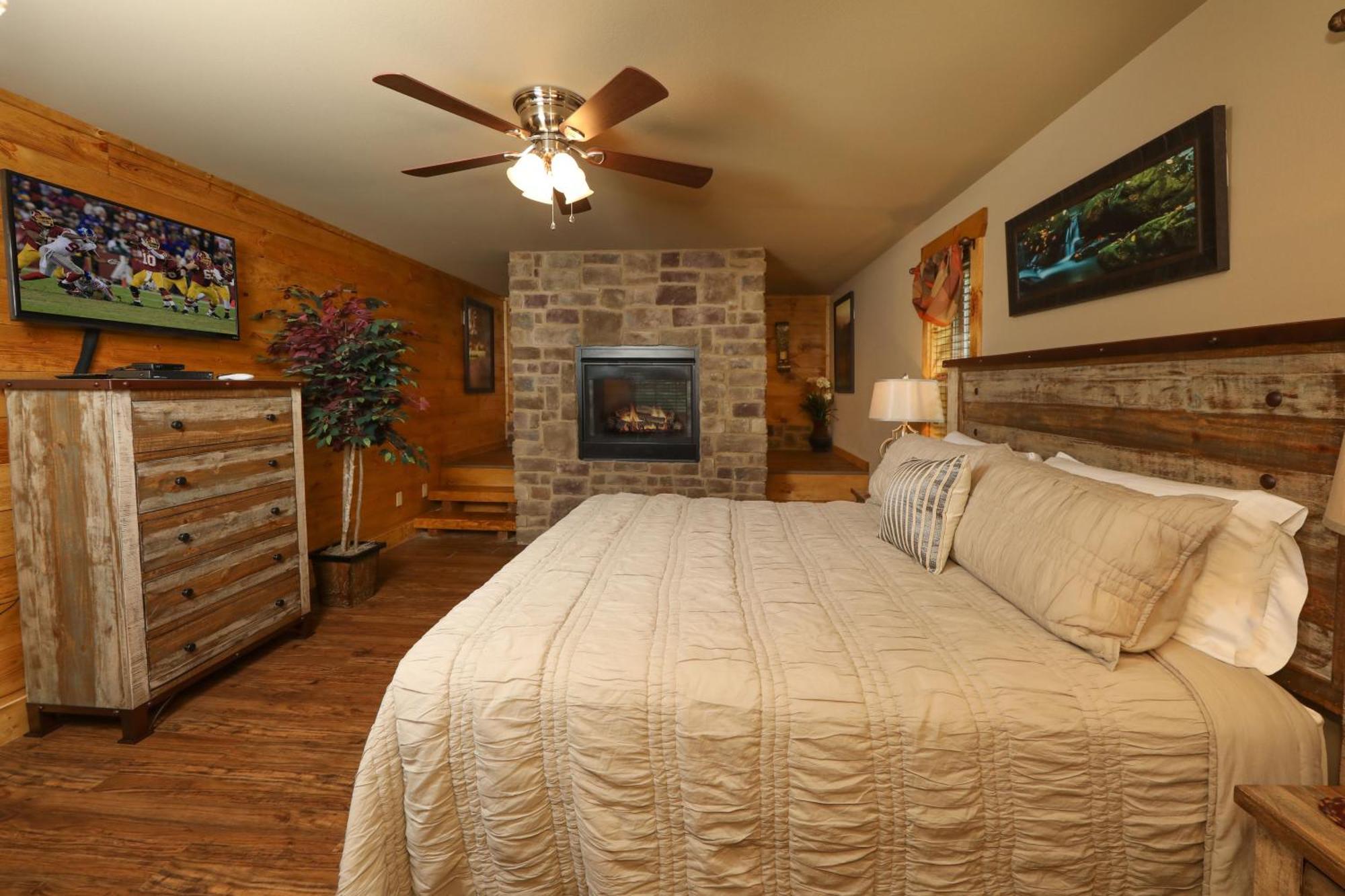 Chalet Misty Mountainside By Eden Crest Vacation