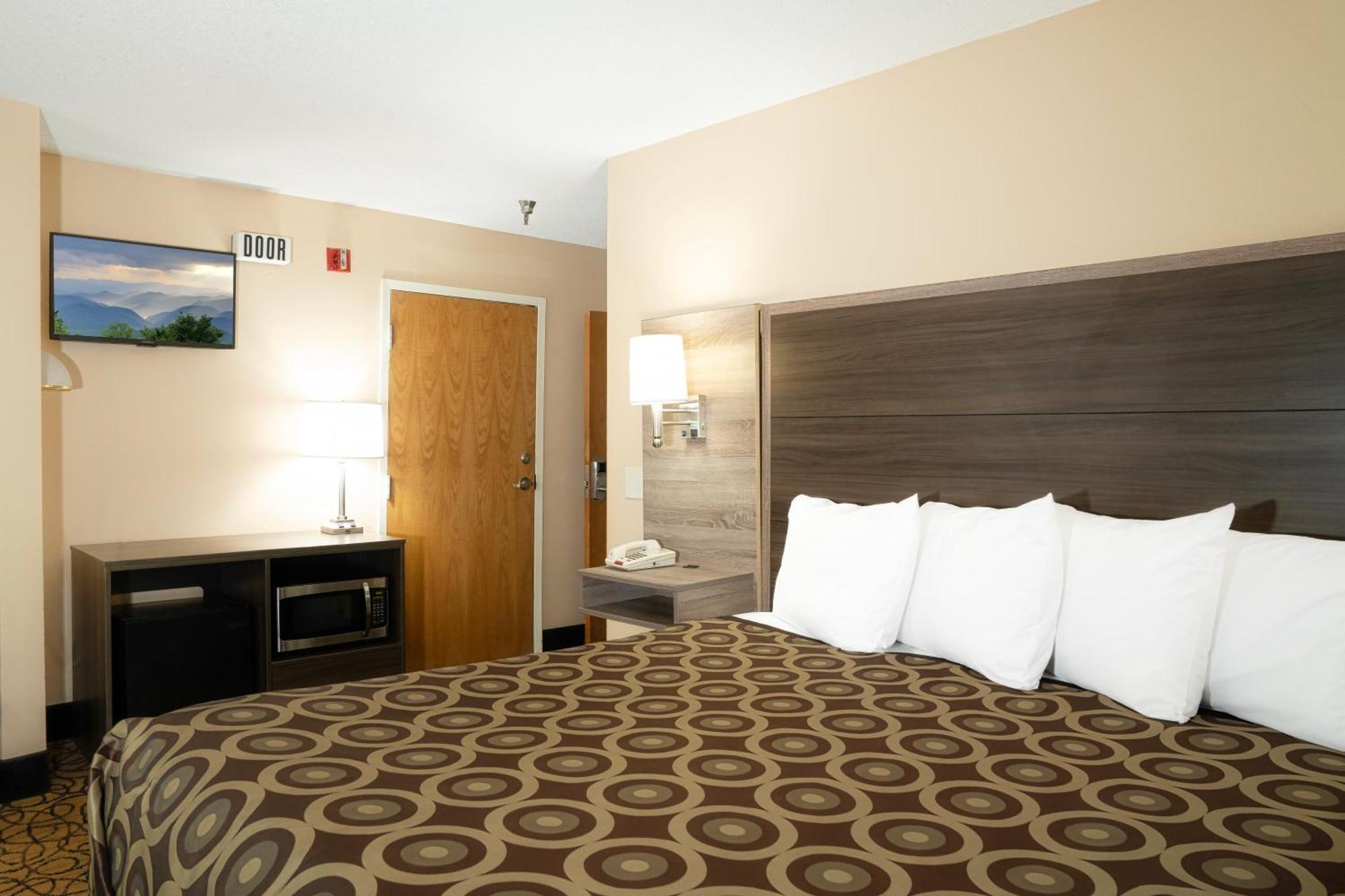 Hotel Guest 2*