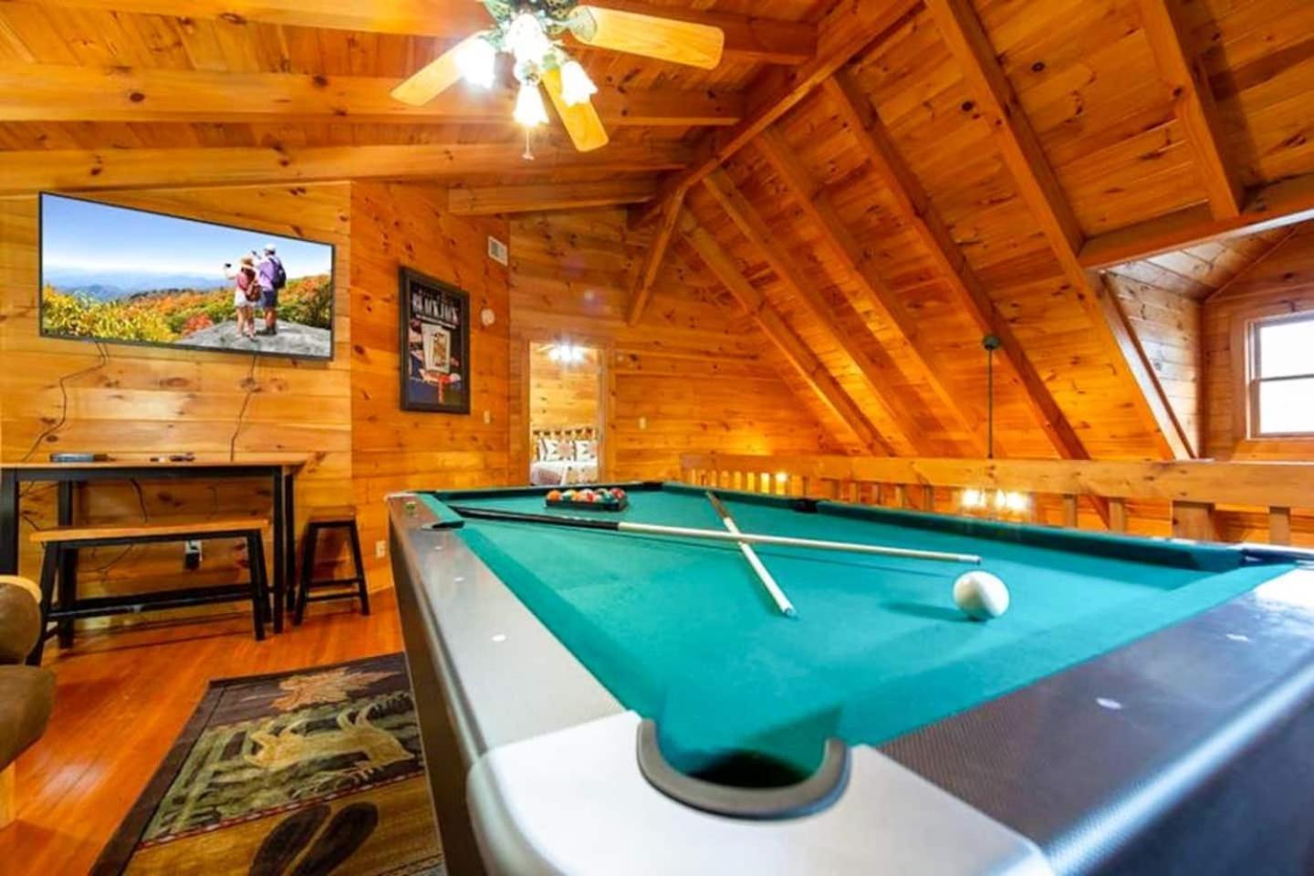 Pigeonforge Game Roomdog Friendlyhot Tub Holiday home *