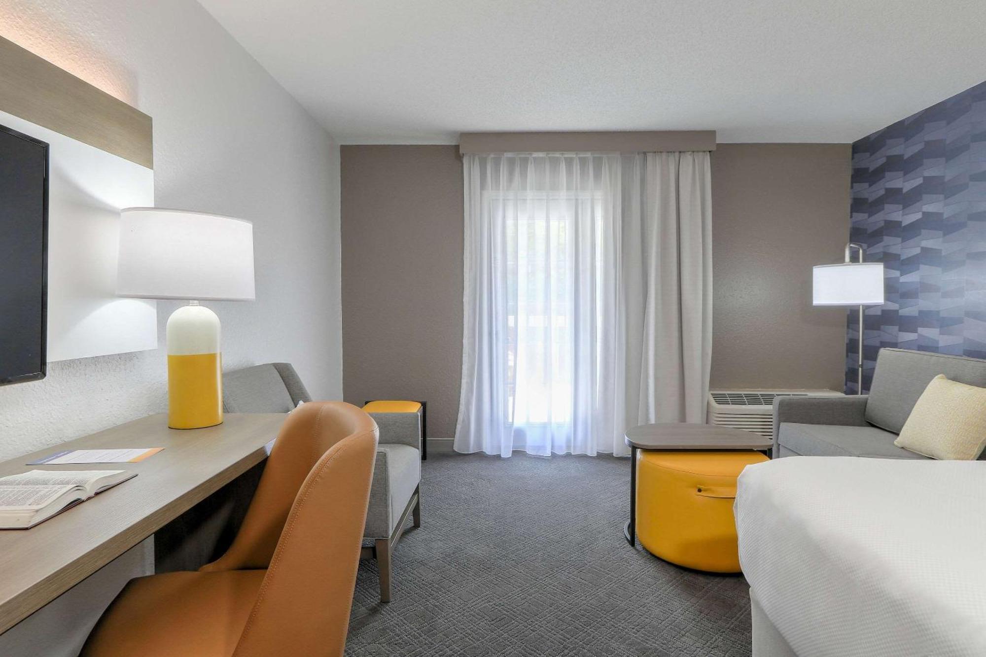 Comfort & At Dollywood Lane 2* Pigeon Forge