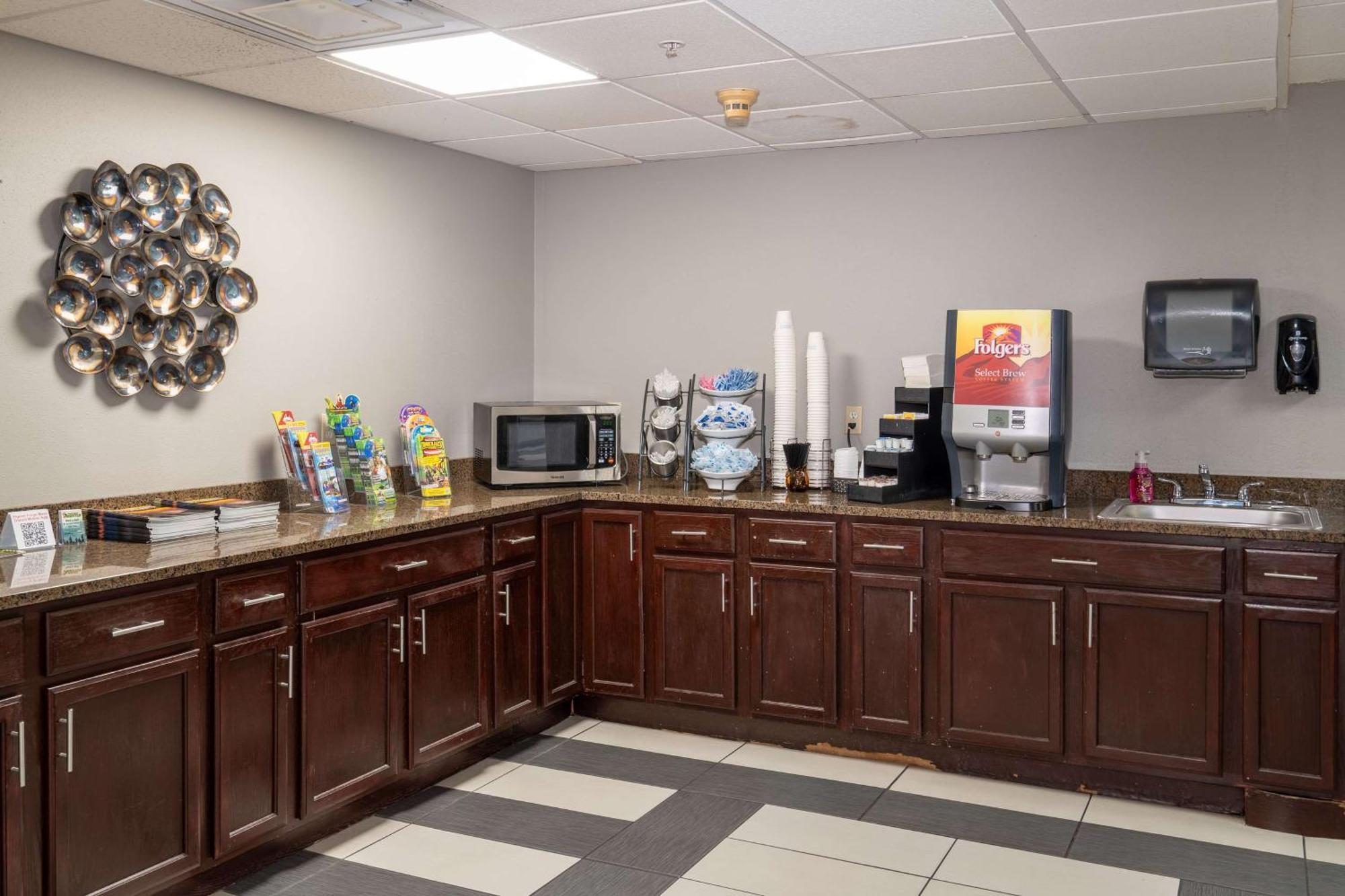 Hotel Microtel & By Wyndham Pigeon Forge