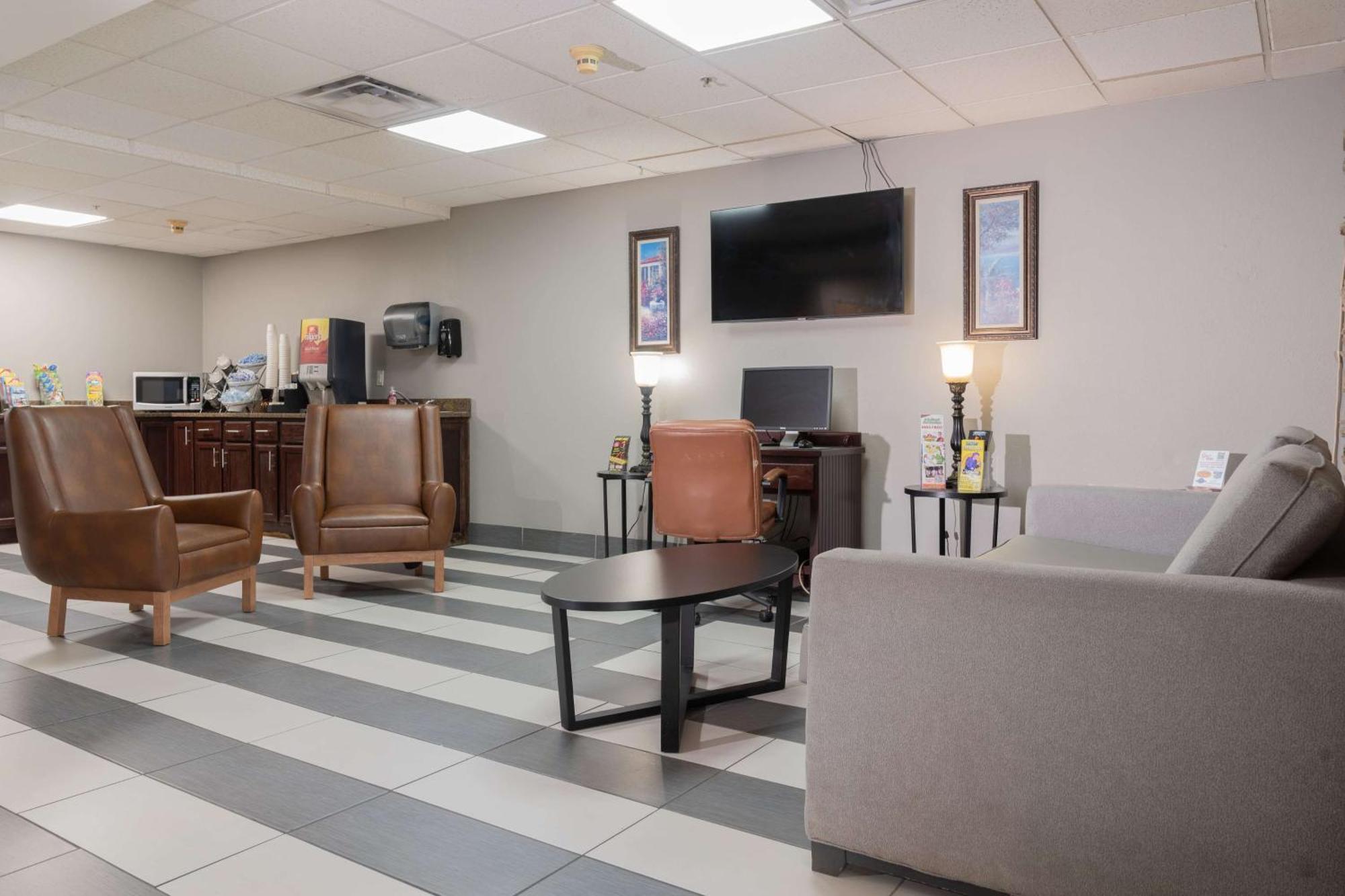 Microtel & By Wyndham Pigeon Forge