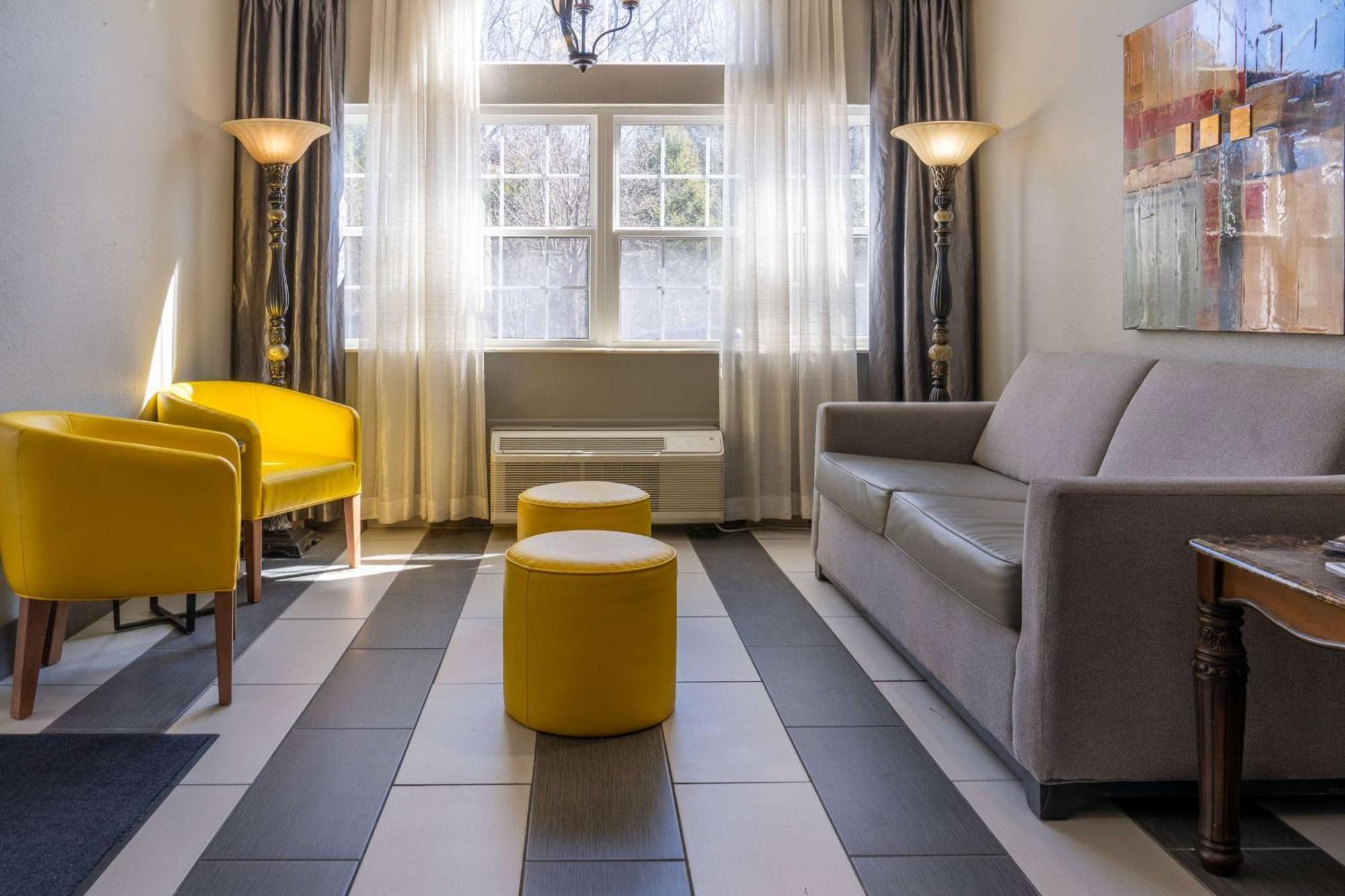 Microtel & By Wyndham