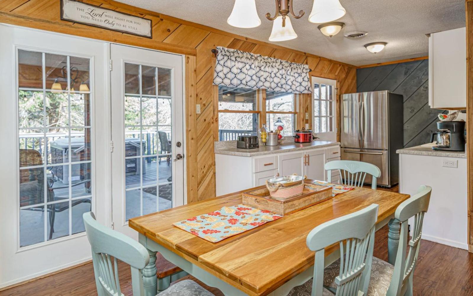 Wooded Bliss Hot Tub Single Level With No Steps Rocking Chairs And Wooded Views