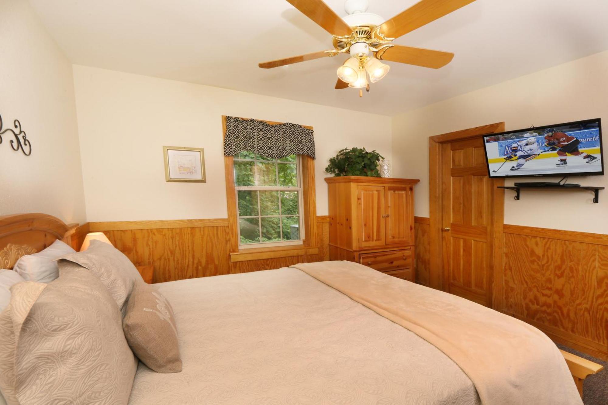 Chalet Holly Grove By Eden Crest