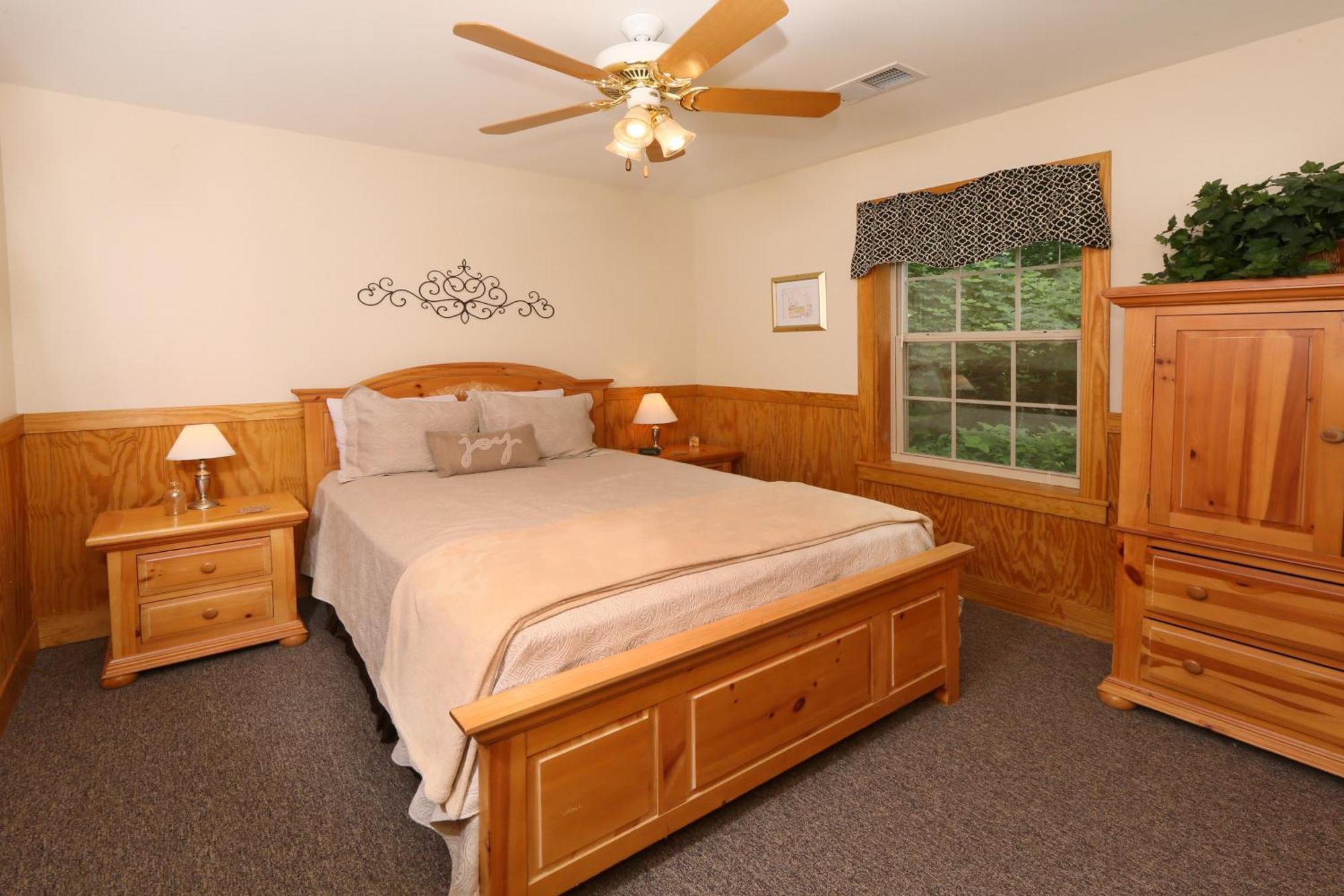 Chalet Holly Grove By Eden Crest Pigeon Forge