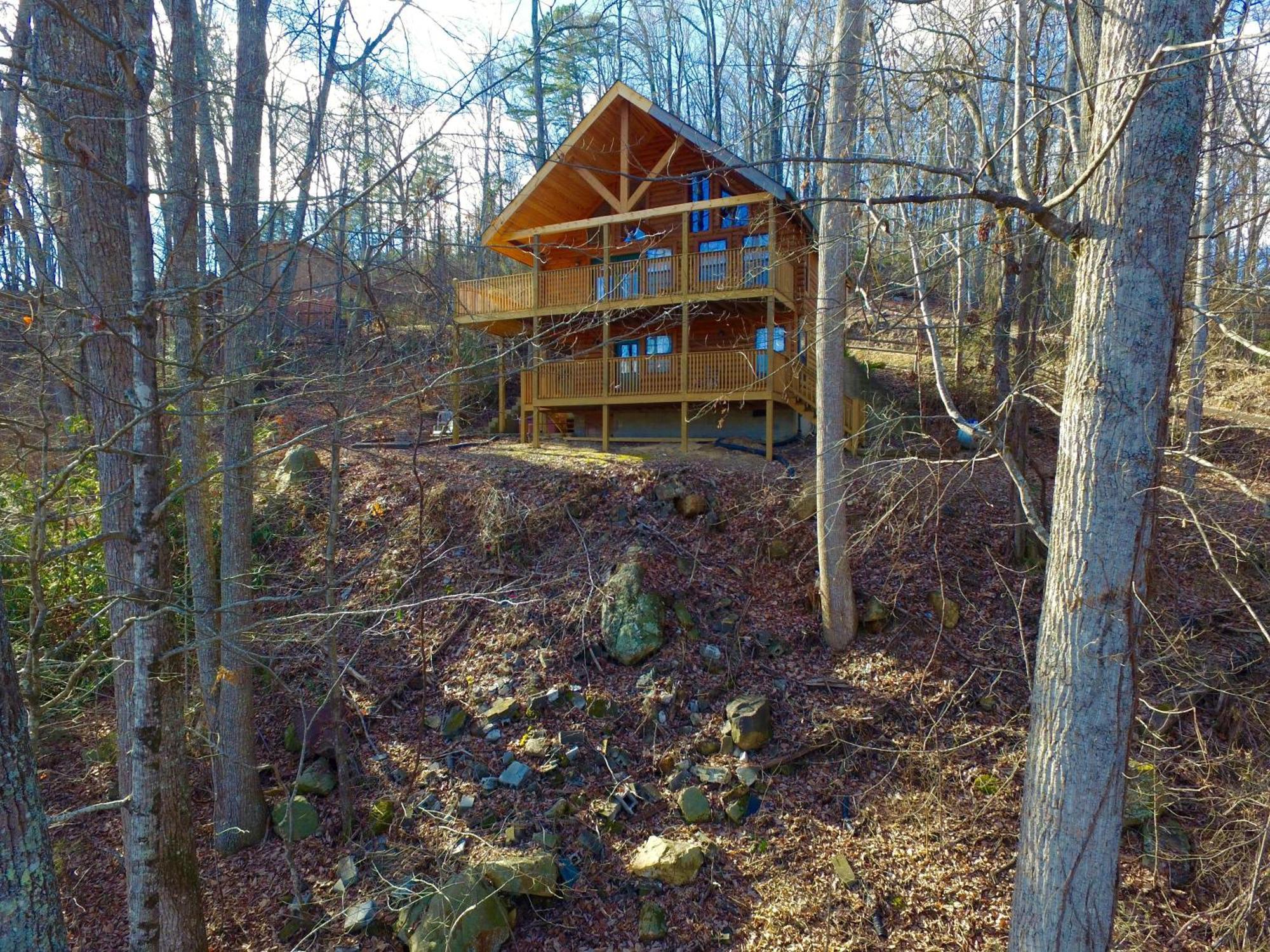 A Tranquility Den #210 * Pigeon Forge