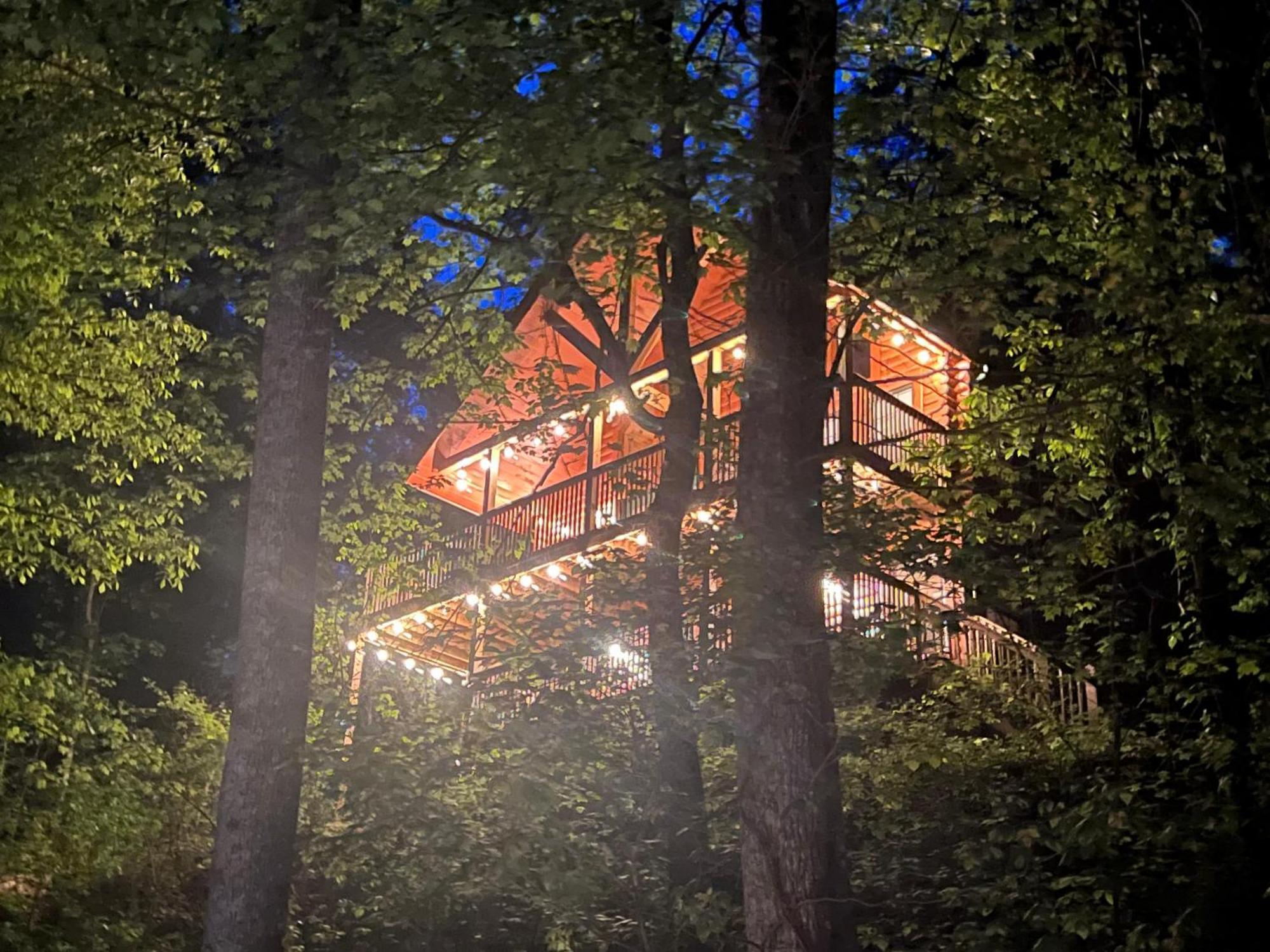 A Tranquility Den #210 Pigeon Forge