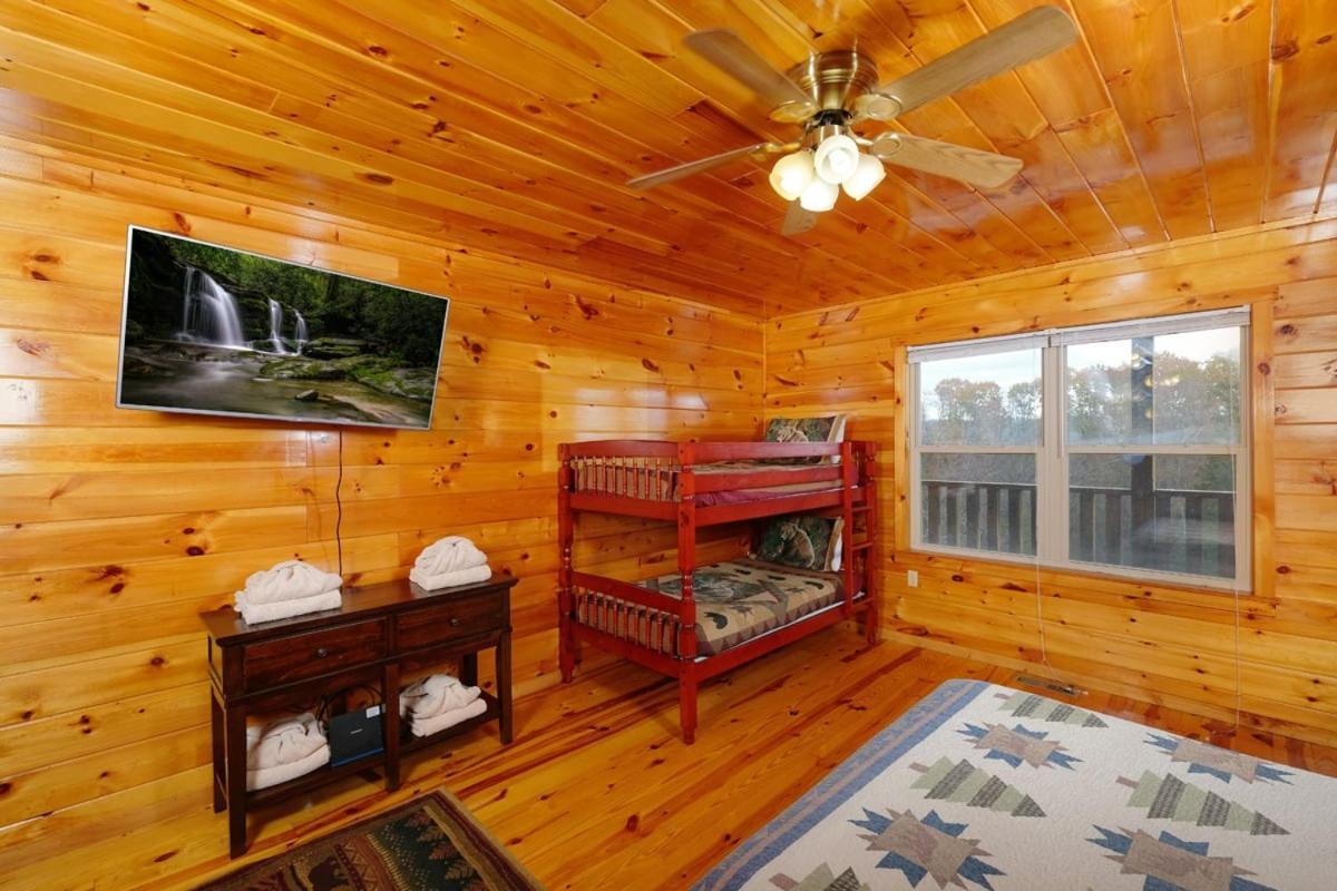 Holiday home Spacious 5br Sleeps 18 Gameroom Theater Views Free Attraction Tickets
