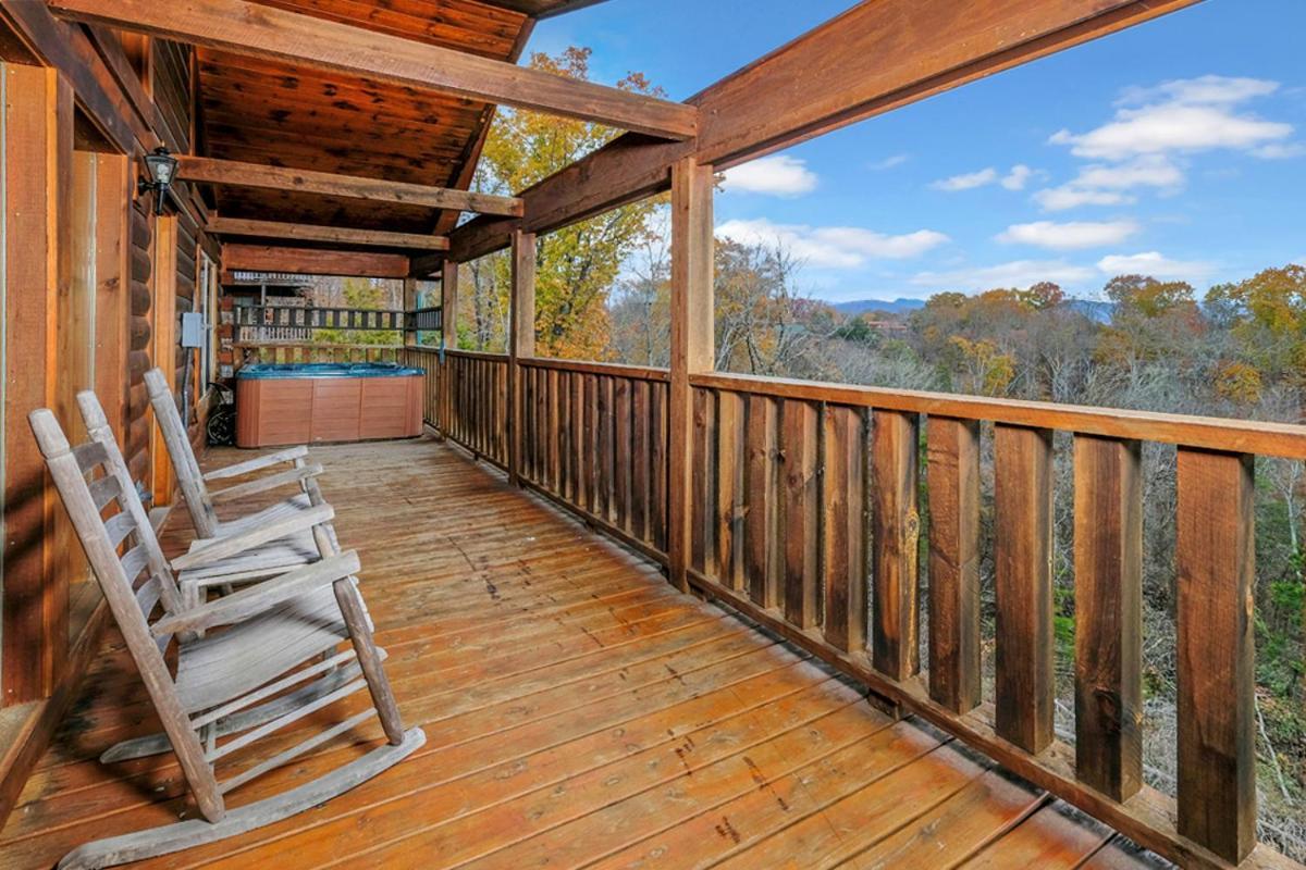 Spacious 5br Sleeps 18 Gameroom Theater Views Free Attraction Tickets Holiday home