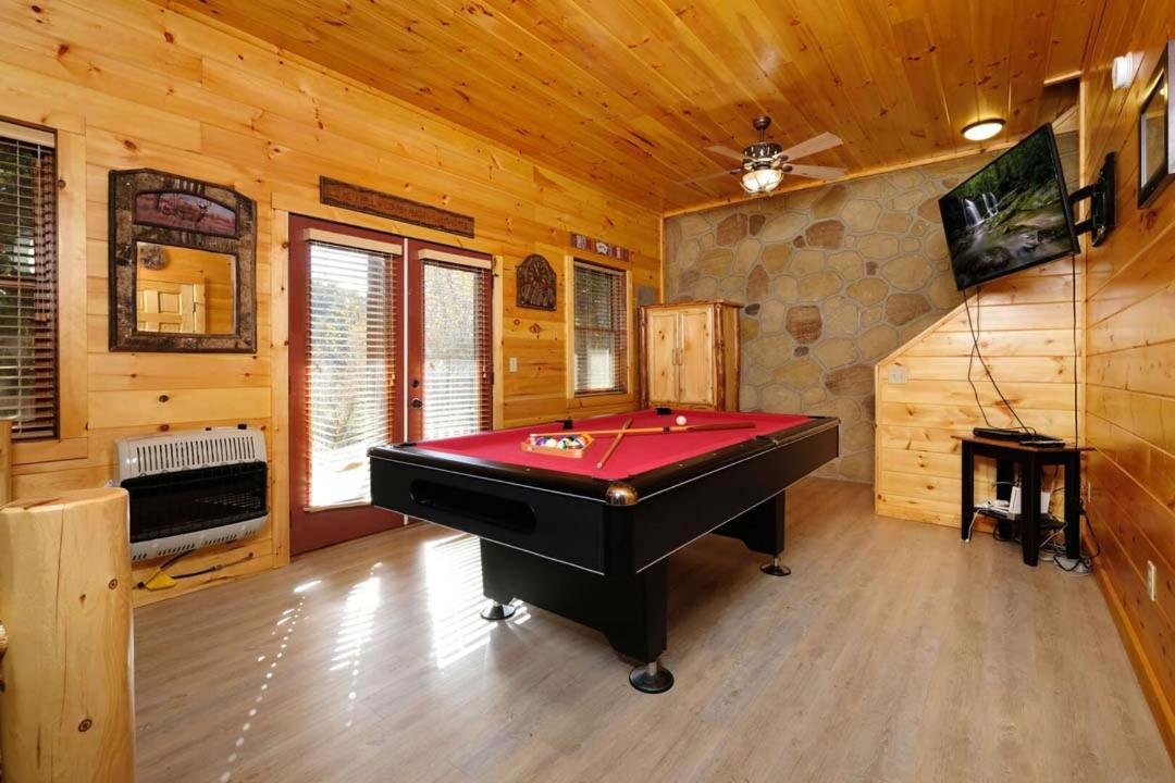 Very Cozy 2br Hot Tub Pool Table Free Attraction Tickets * Pigeon Forge