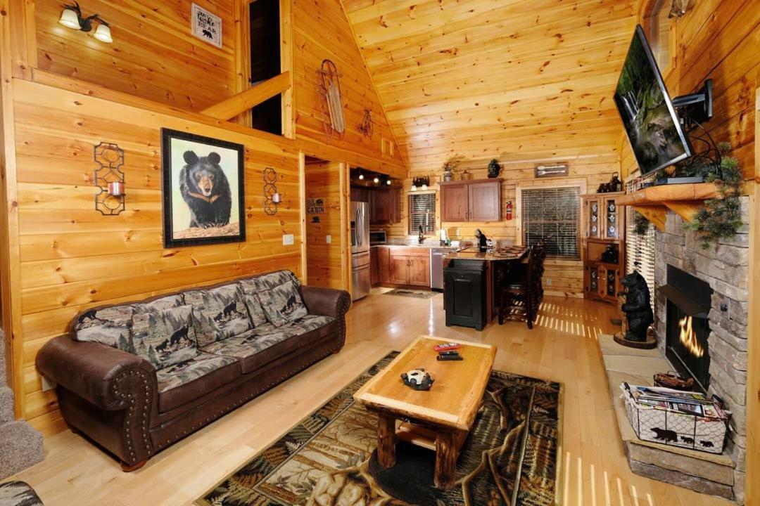 Very Cozy 2br Hot Tub Pool Table Free Attraction Tickets Holiday home