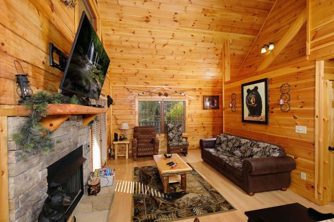Very Cozy 2br Hot Tub Pool Table Free Attraction Tickets Holiday home
