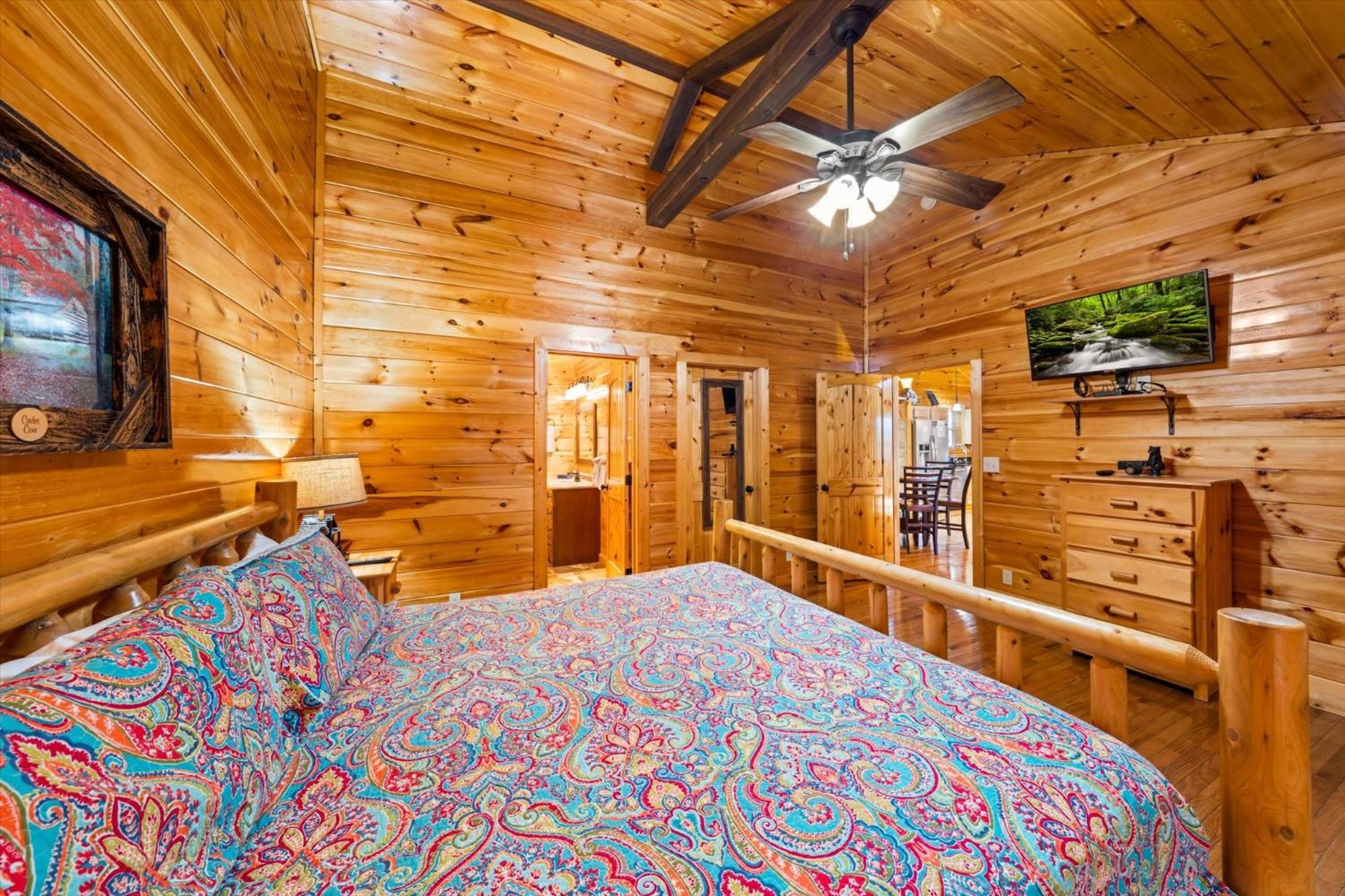 Holiday home Modern 3br Views Hot Tub Fire Pit Gameroom Free Attraction Tickets