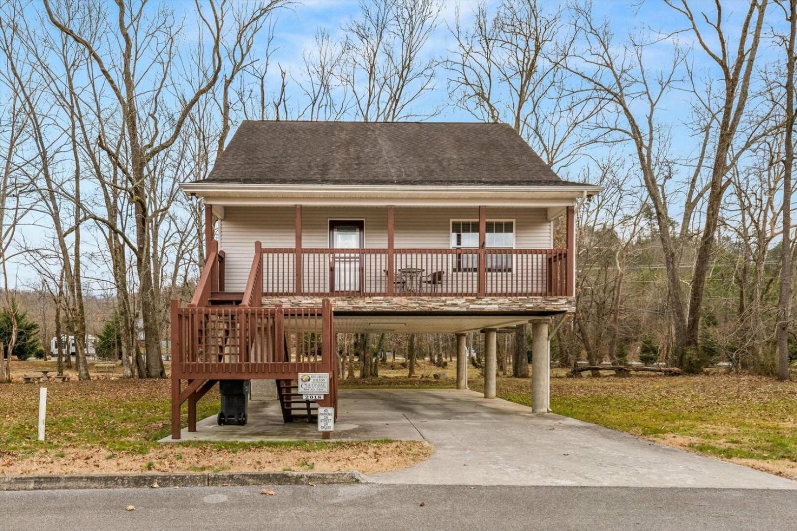 Cozy And Spacious 3br Pool Table Hot Tub Free Attraction Tickets Holiday home