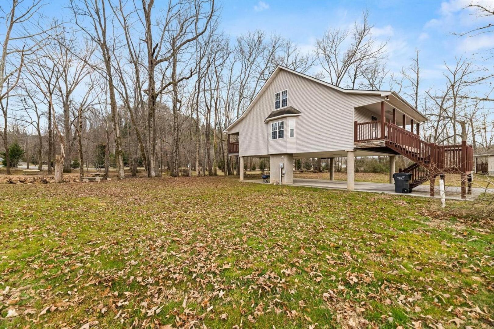 Cozy And Spacious 3br Pool Table Hot Tub Free Attraction Tickets Holiday home