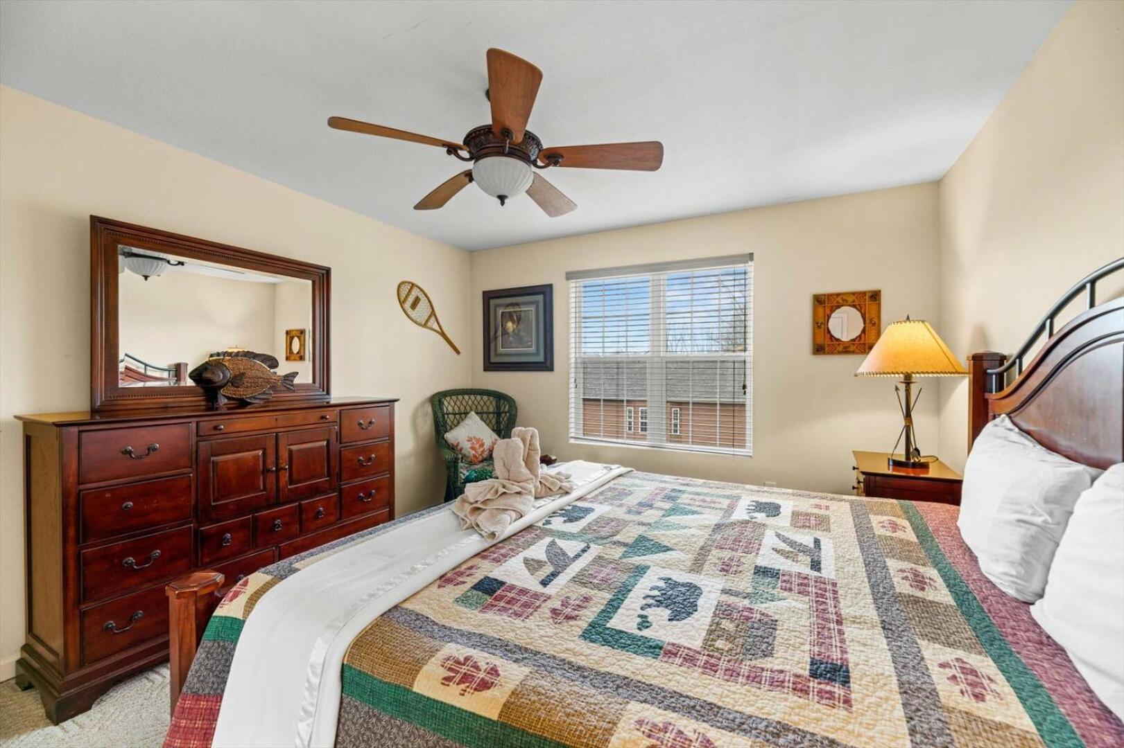 Cozy And Spacious 3br Pool Table Hot Tub Free Attraction Tickets Holiday home