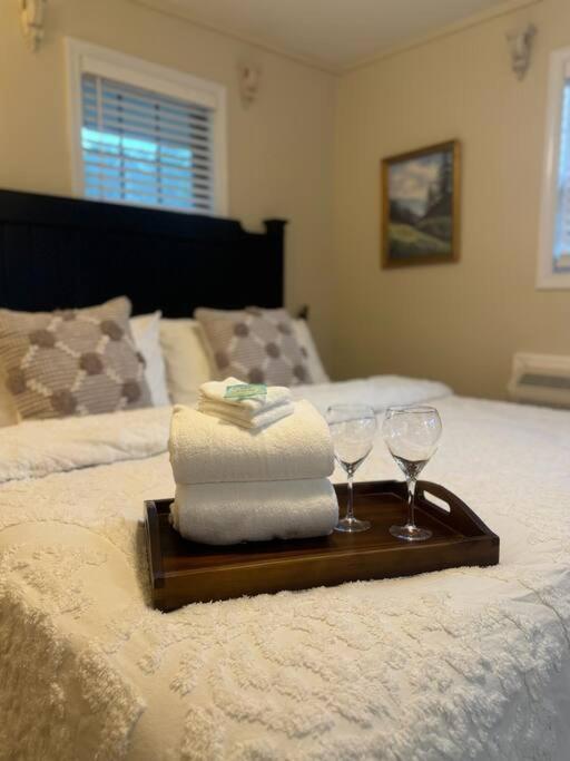 Holiday home La Casita- King Suite, 3 Minutes To Parkway