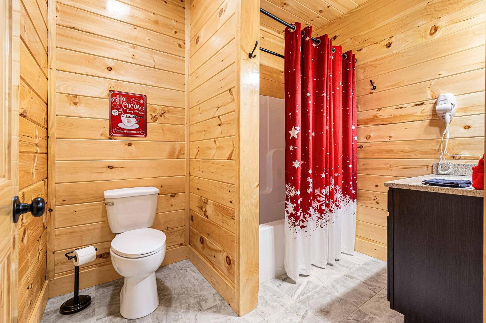 Holiday home Xmascabins By Smokystays- Christmas Themed Year Round!