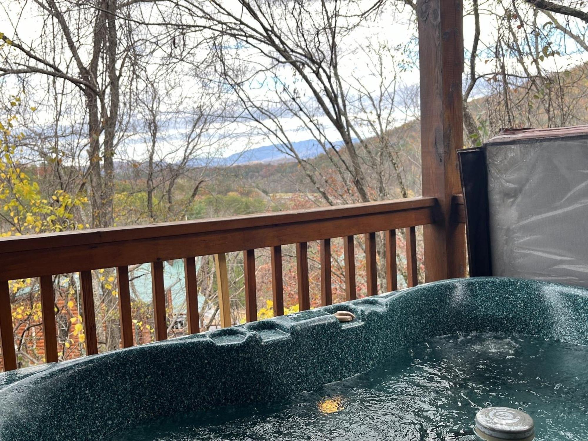 Ern860 - Cozy Bear Overlook