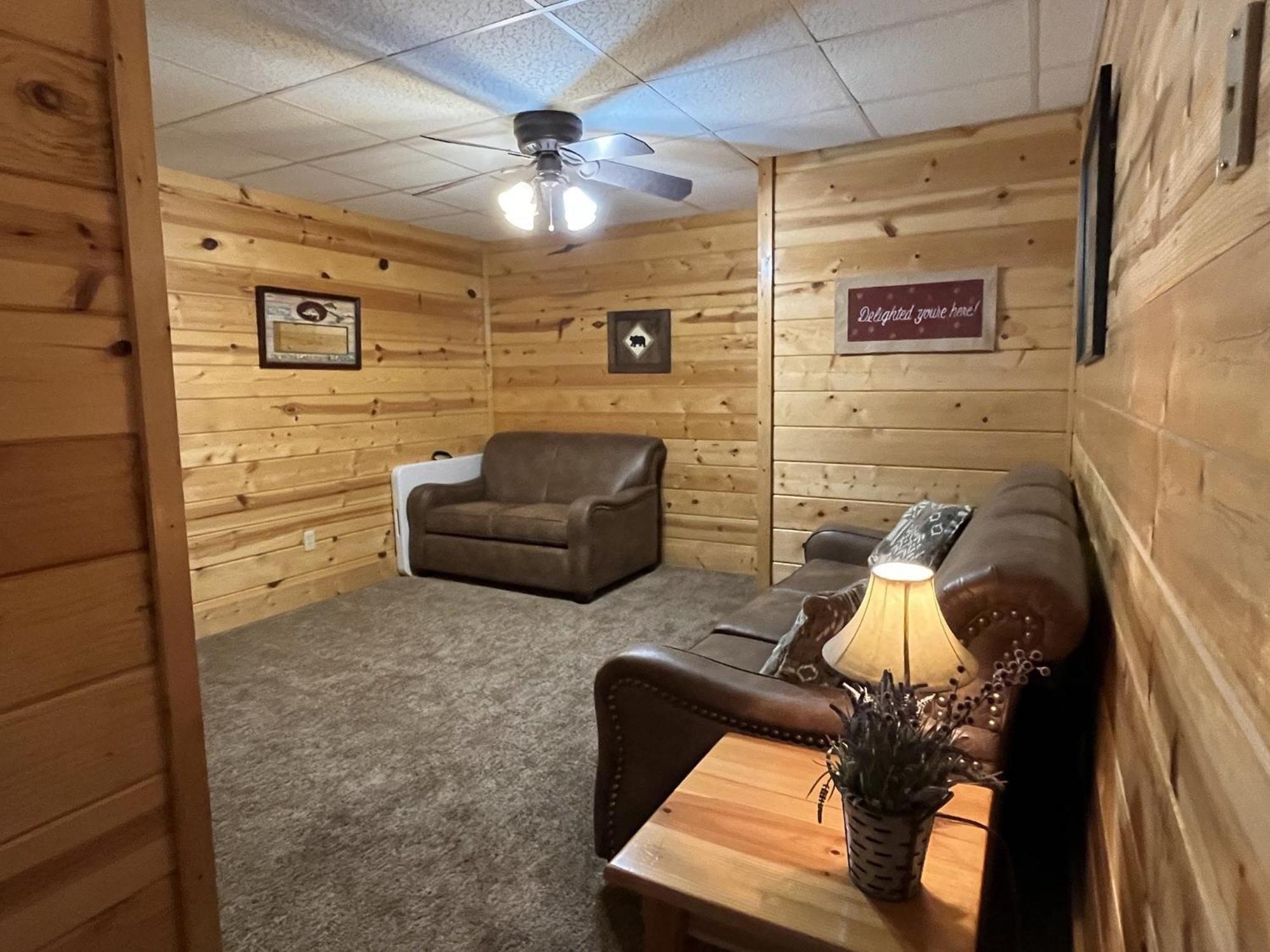 Ern860 - Cozy Bear Overlook Pigeon Forge