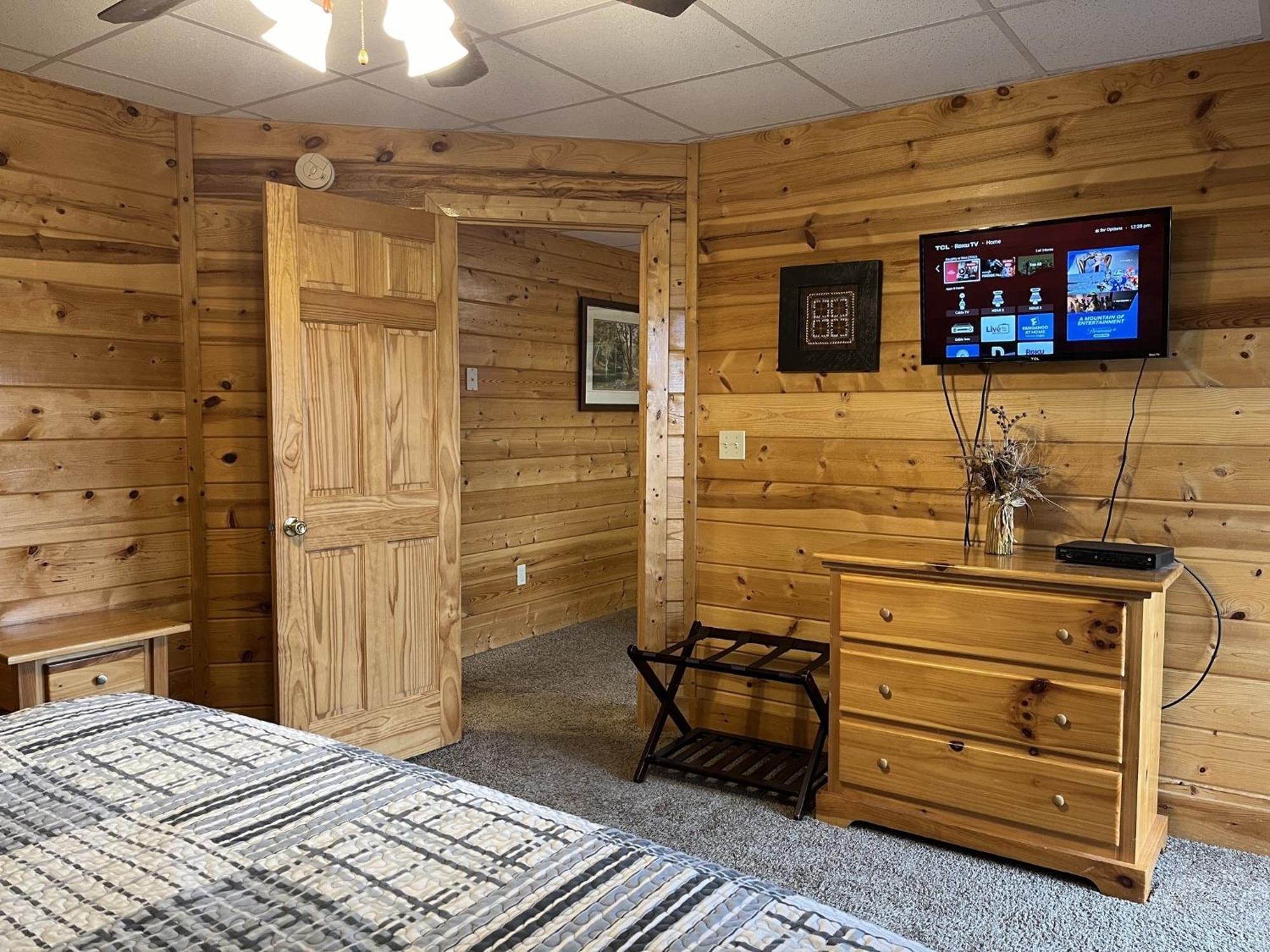 Ern860 - Cozy Bear Overlook Holiday home Pigeon Forge