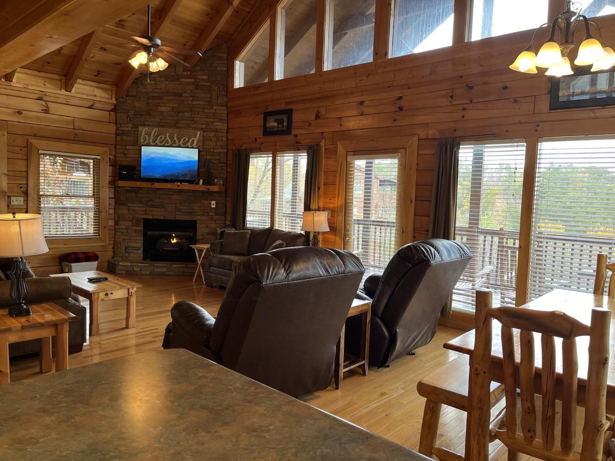 Ern860 - Cozy Bear Overlook