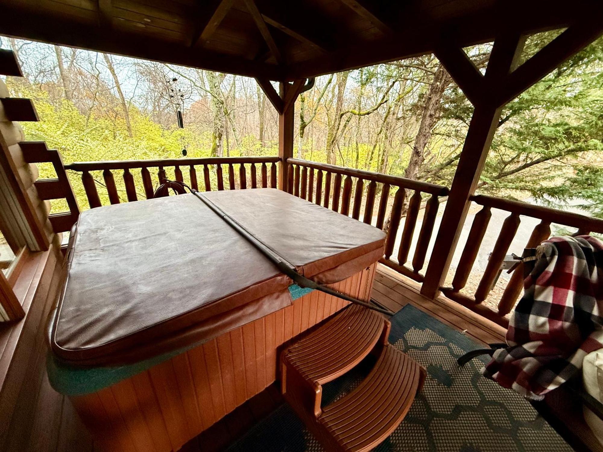 Holiday home Experience Comfort And Tranquility At Mooseberry Just Minutes From Attractions Pigeon Forge