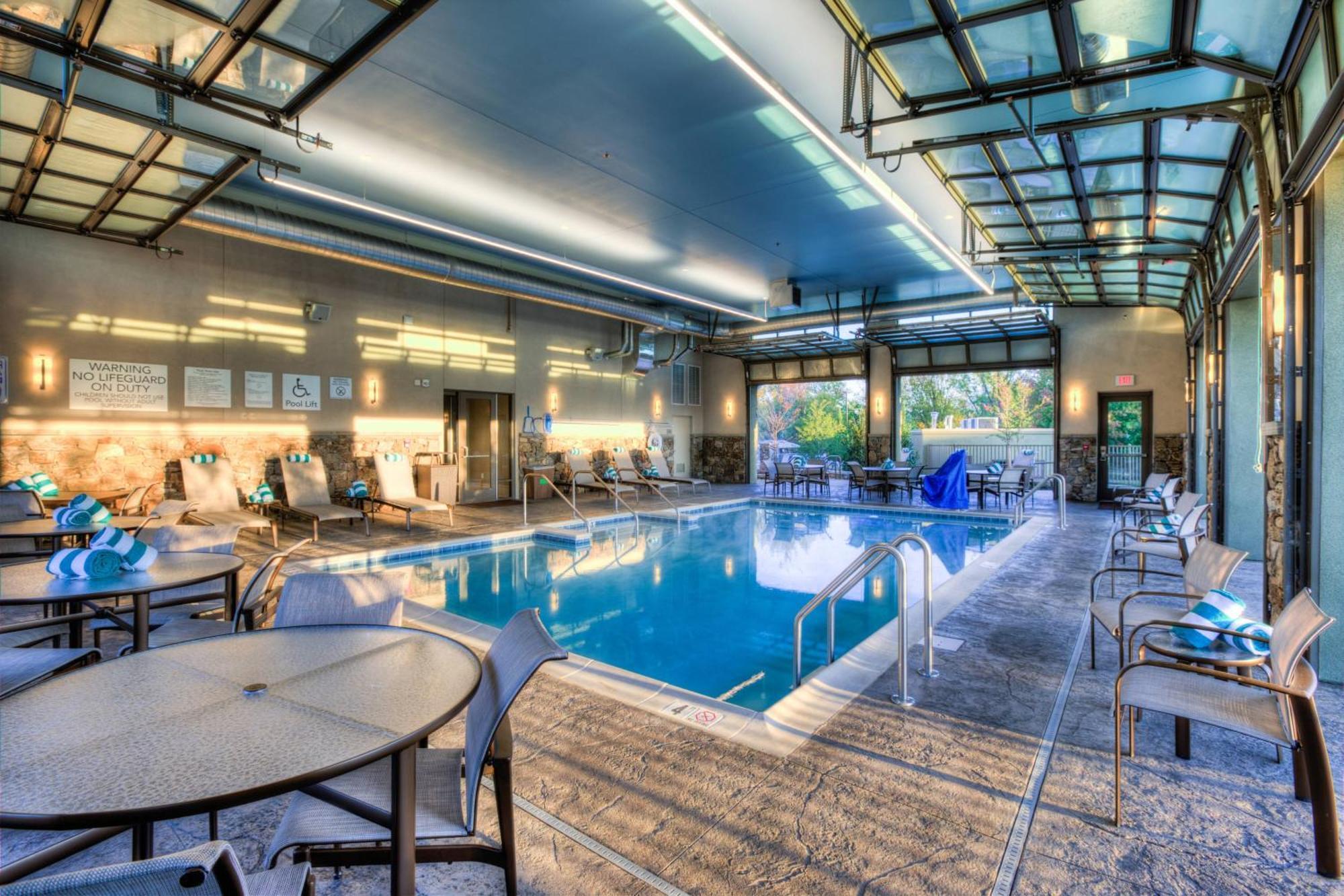 Courtyard By Marriott Pigeon Forge
