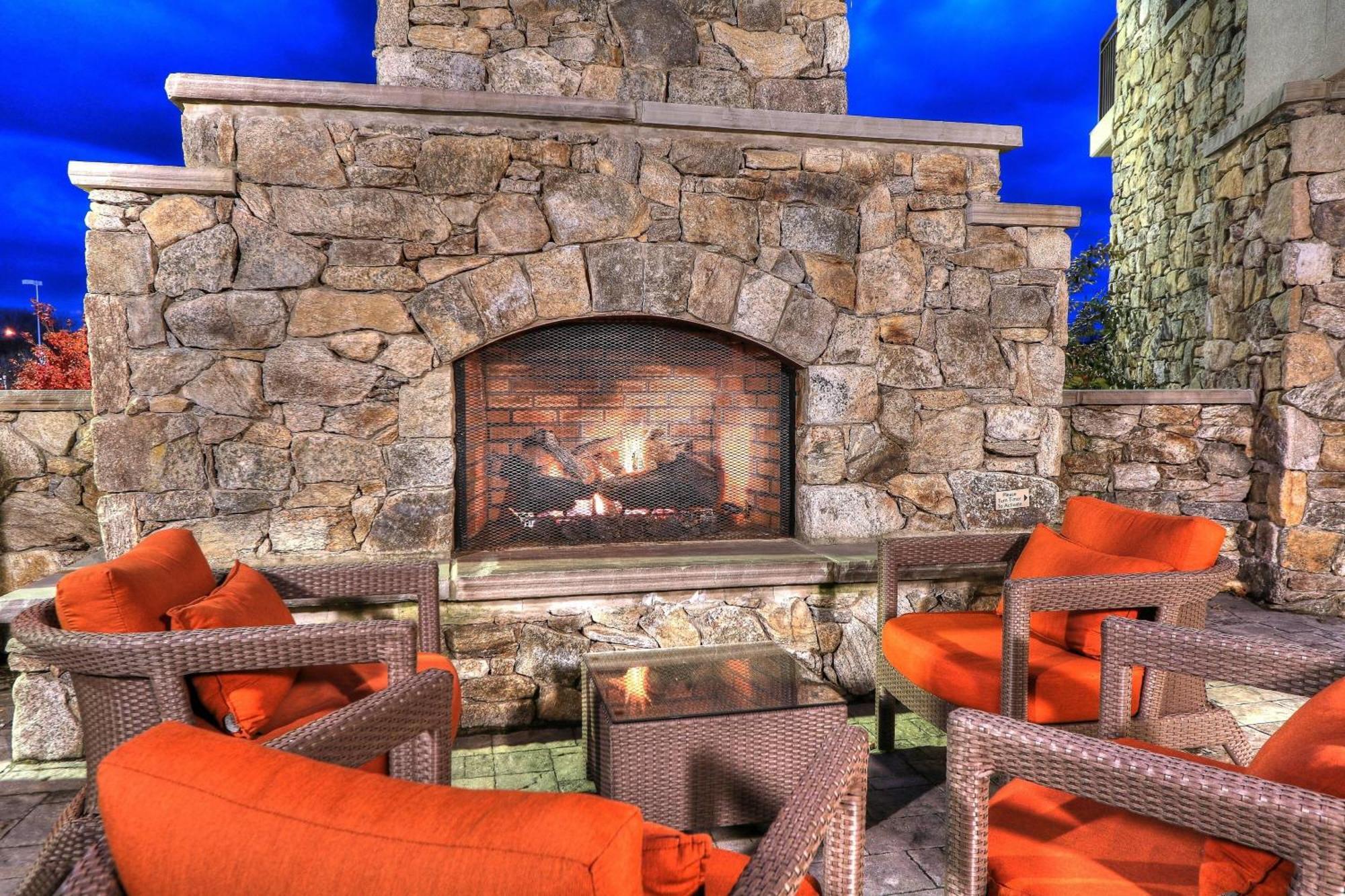 Hotel Courtyard By Marriott Pigeon Forge 3*