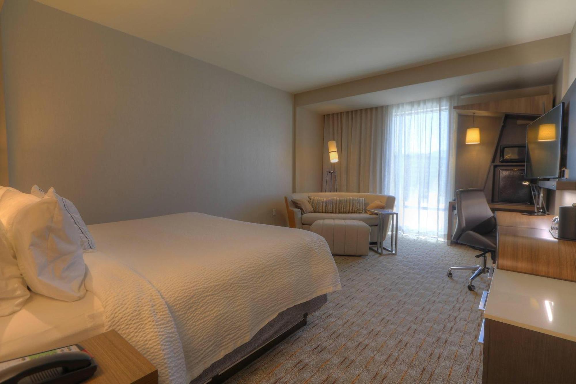 Courtyard By Marriott Pigeon Forge