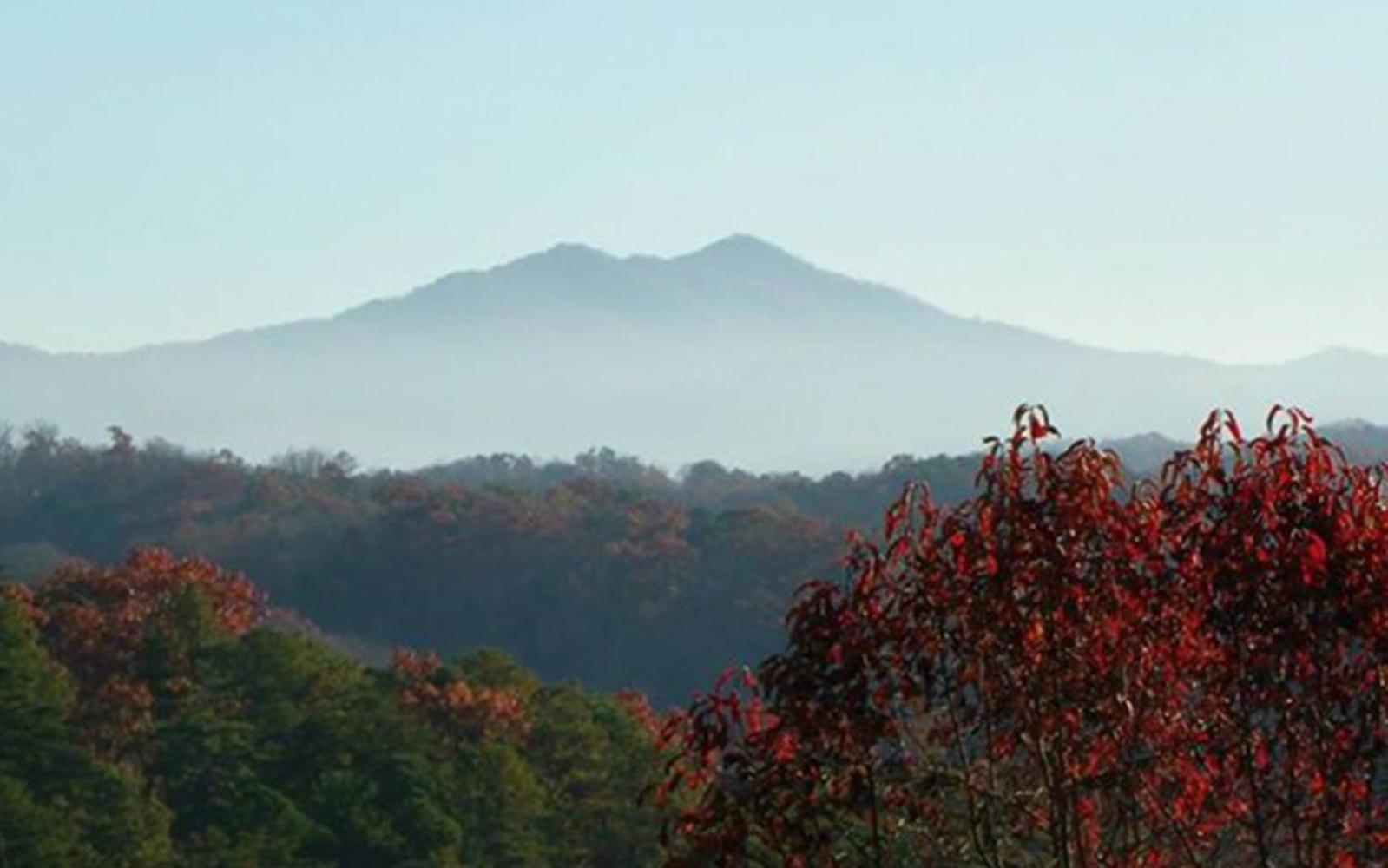 Bella Vista Pigeon Forge