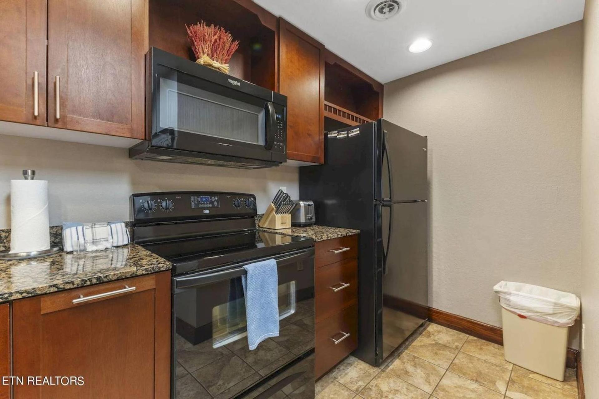 Holiday home Big Bear #4002