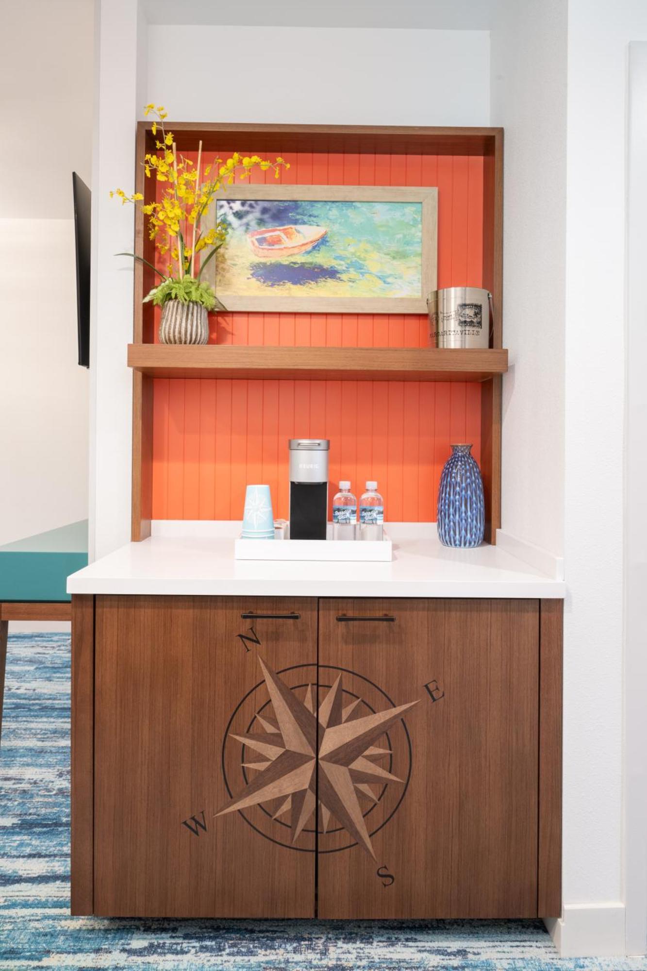 Hotel Compass By Margaritaville