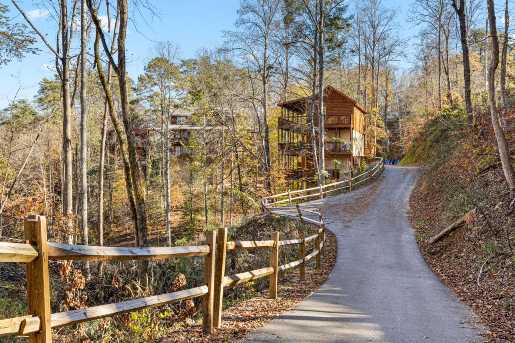 Holiday home Dollywood Delights By Ghosal Luxury *