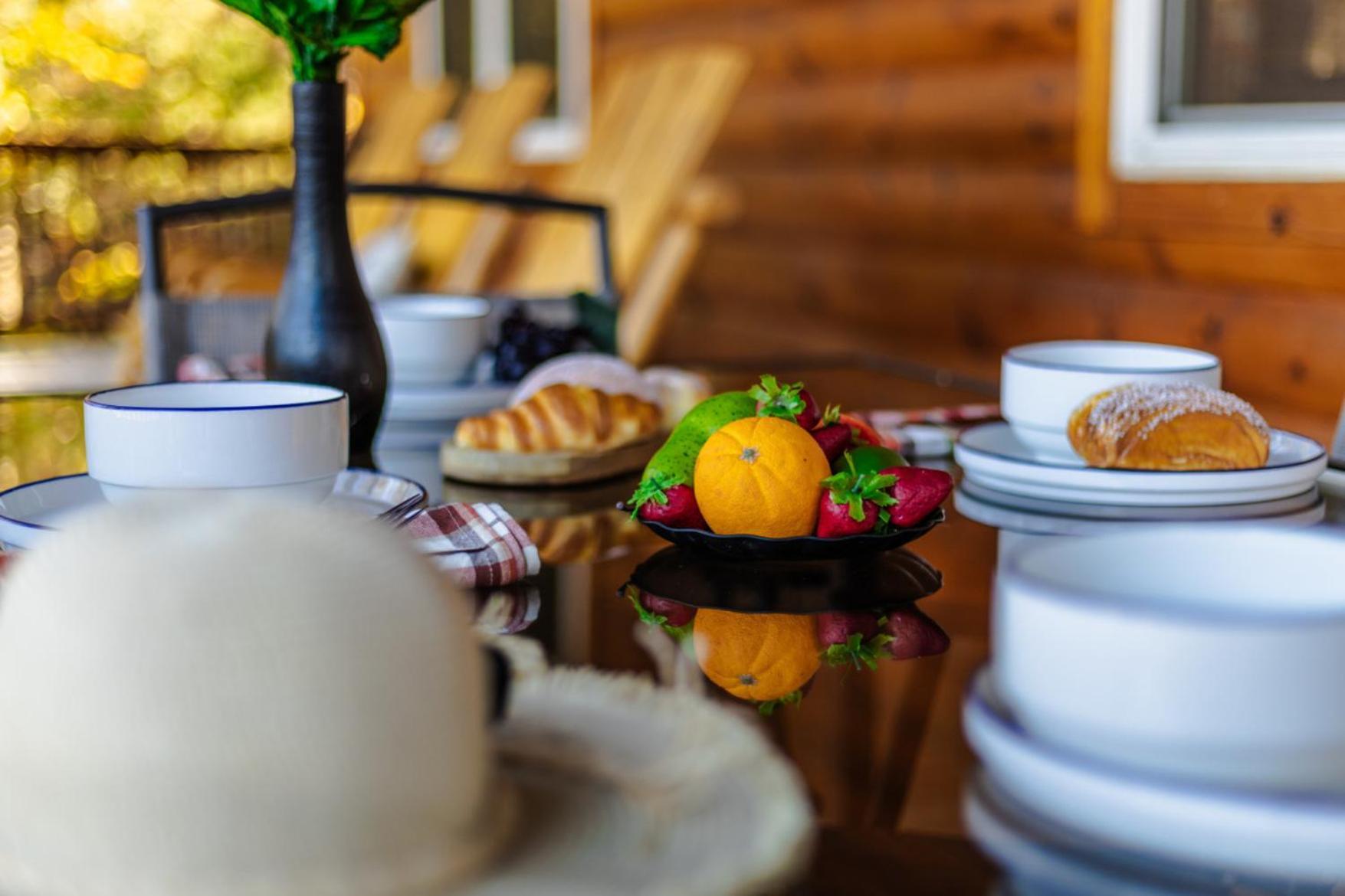 Dollywood Delights By Ghosal Luxury