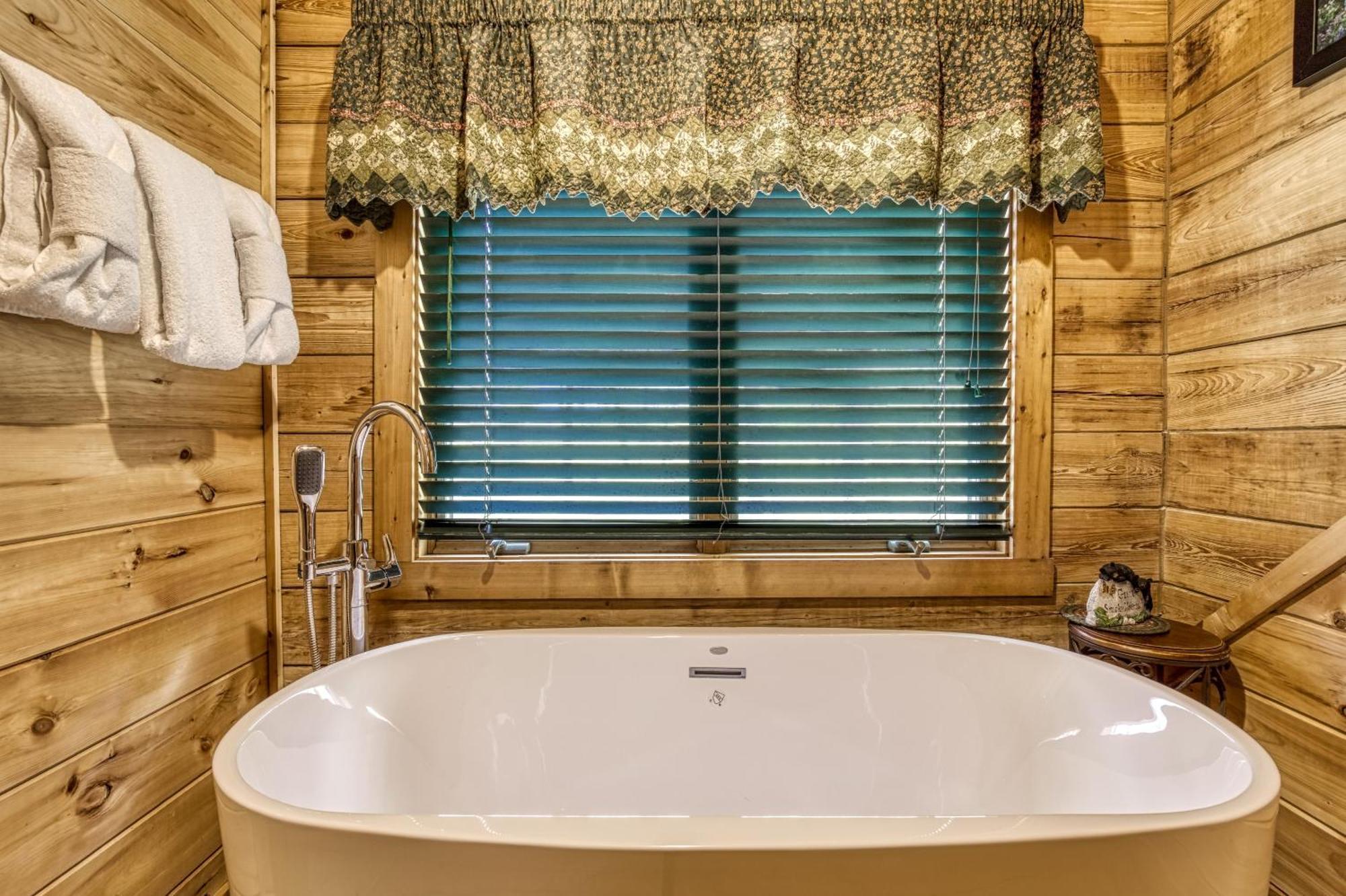 Cedar Holiday home *