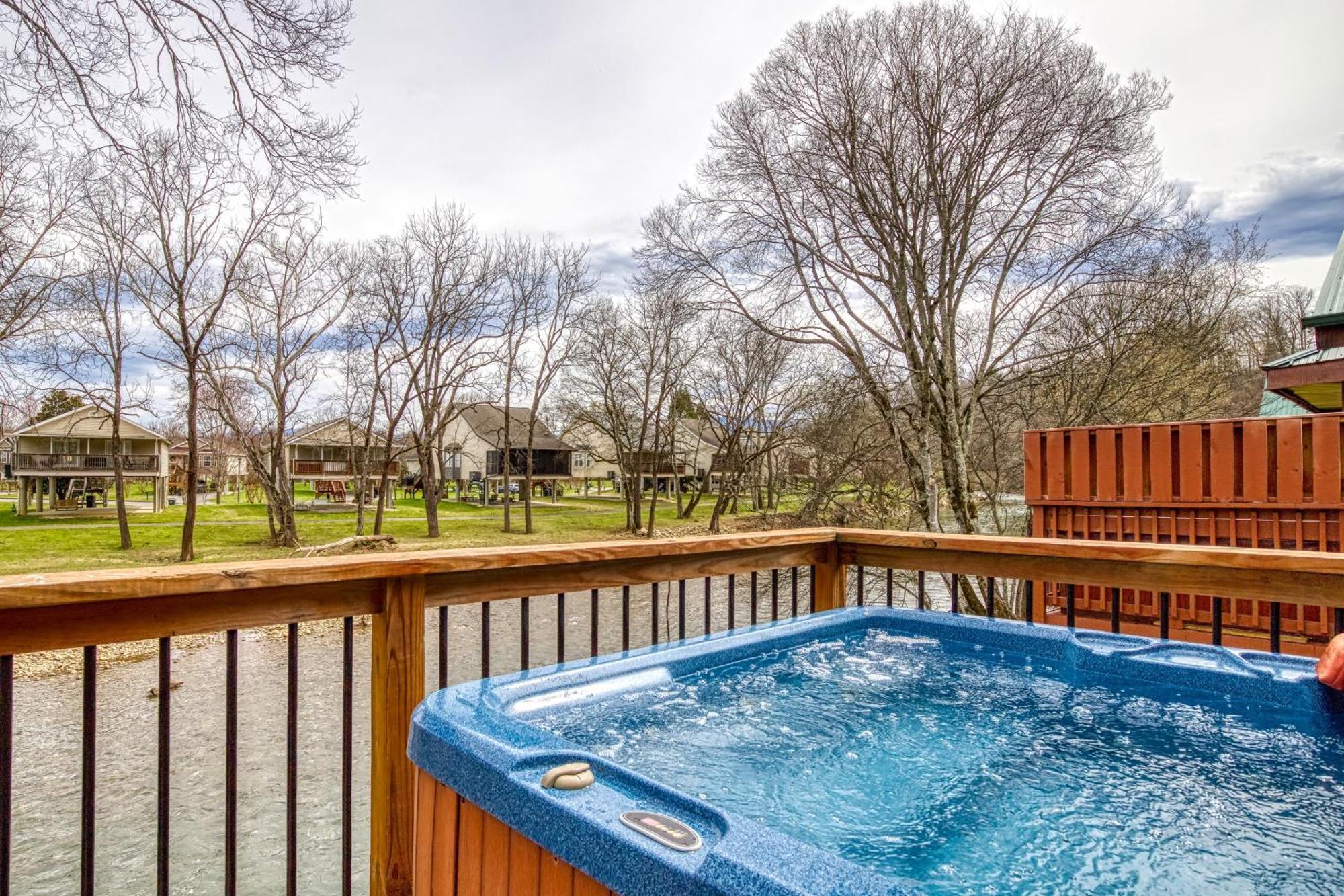 River Falls Holiday home *